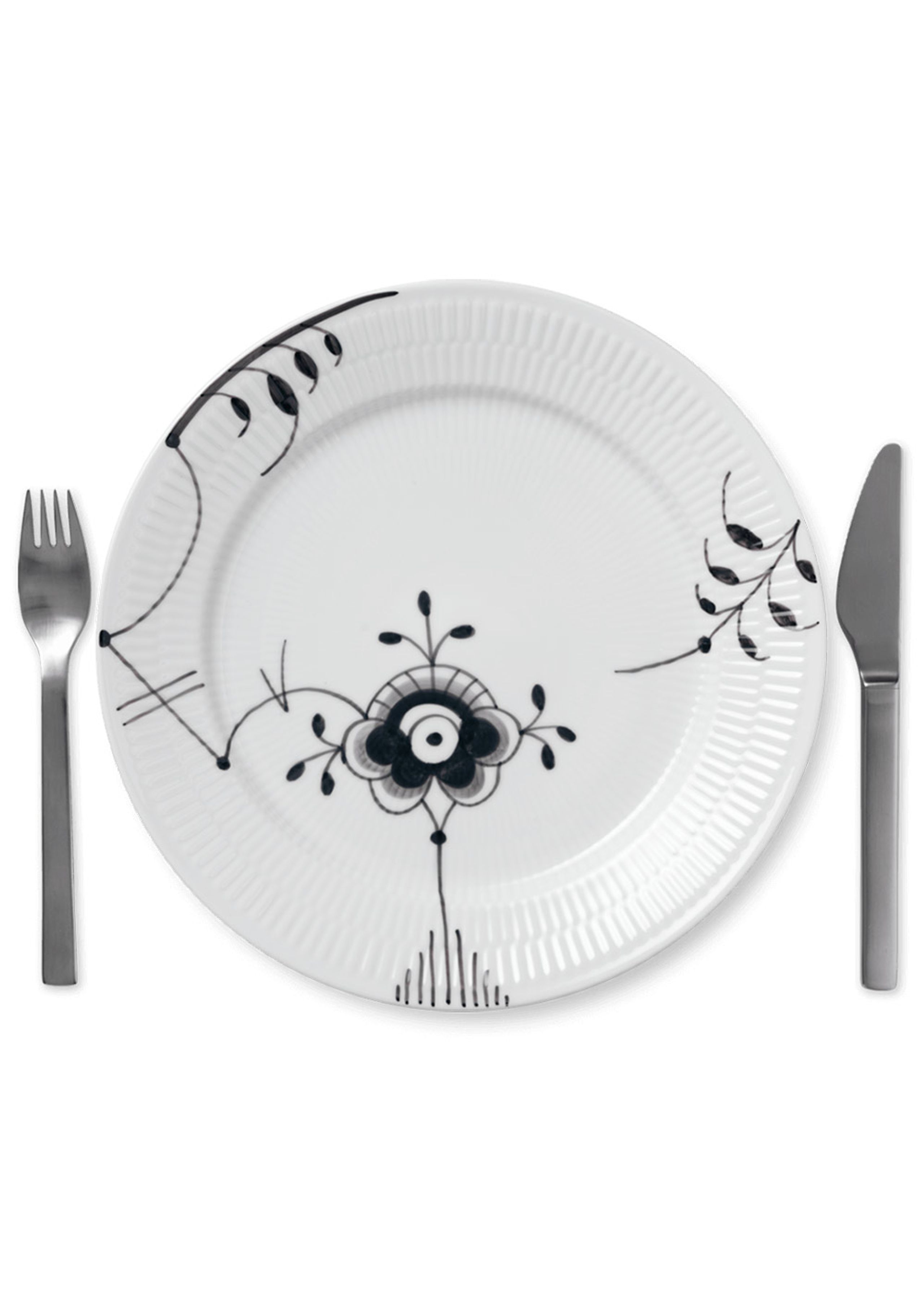 Royal Copenhagen - Tallrikar - Black Fluted Mega - Plattor - Plate - Decoration no. 6 - 27 cm