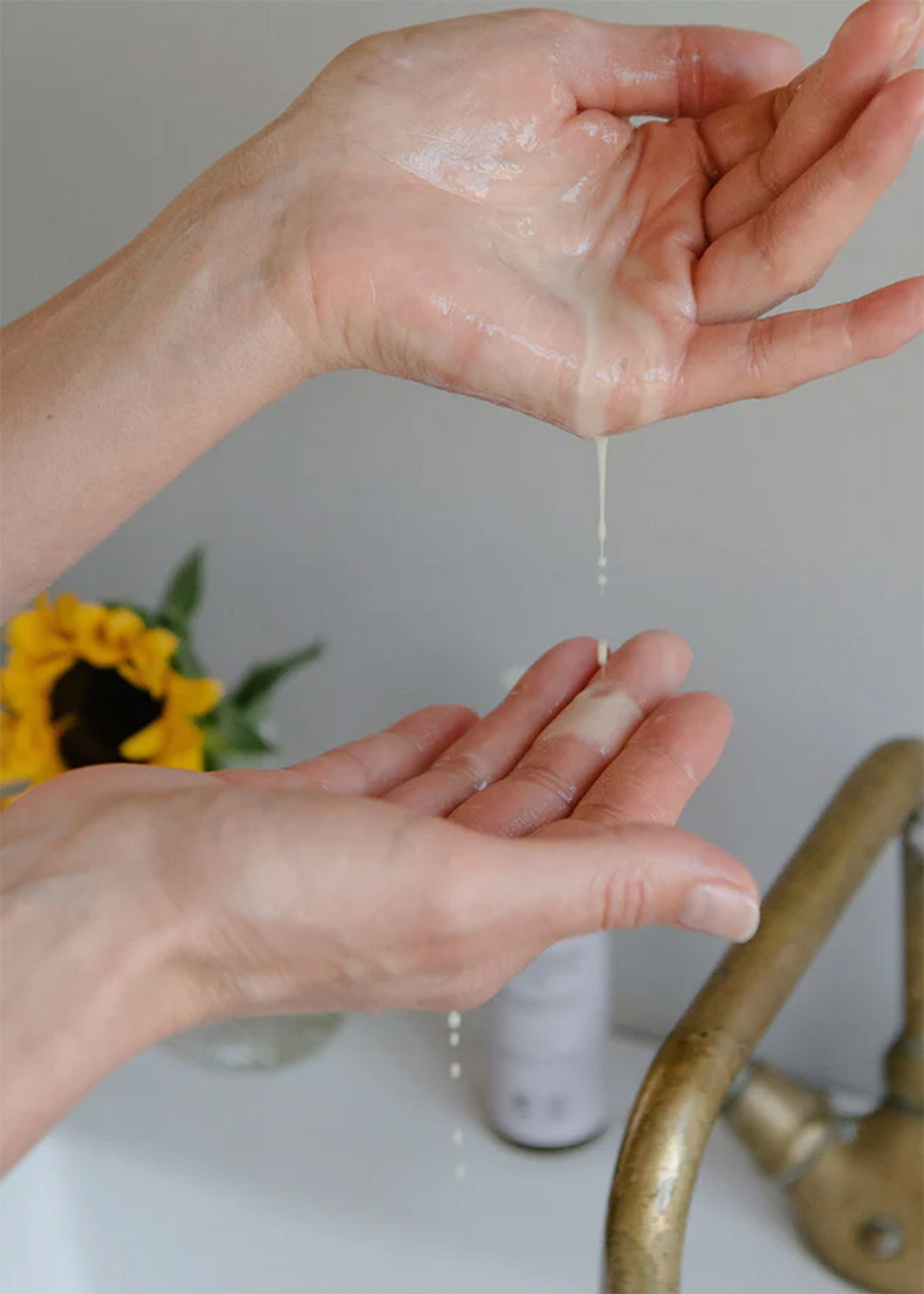 Rudolph Care - Face Cleanser - Nourishing Cleansing Oil - Cleansing Oil