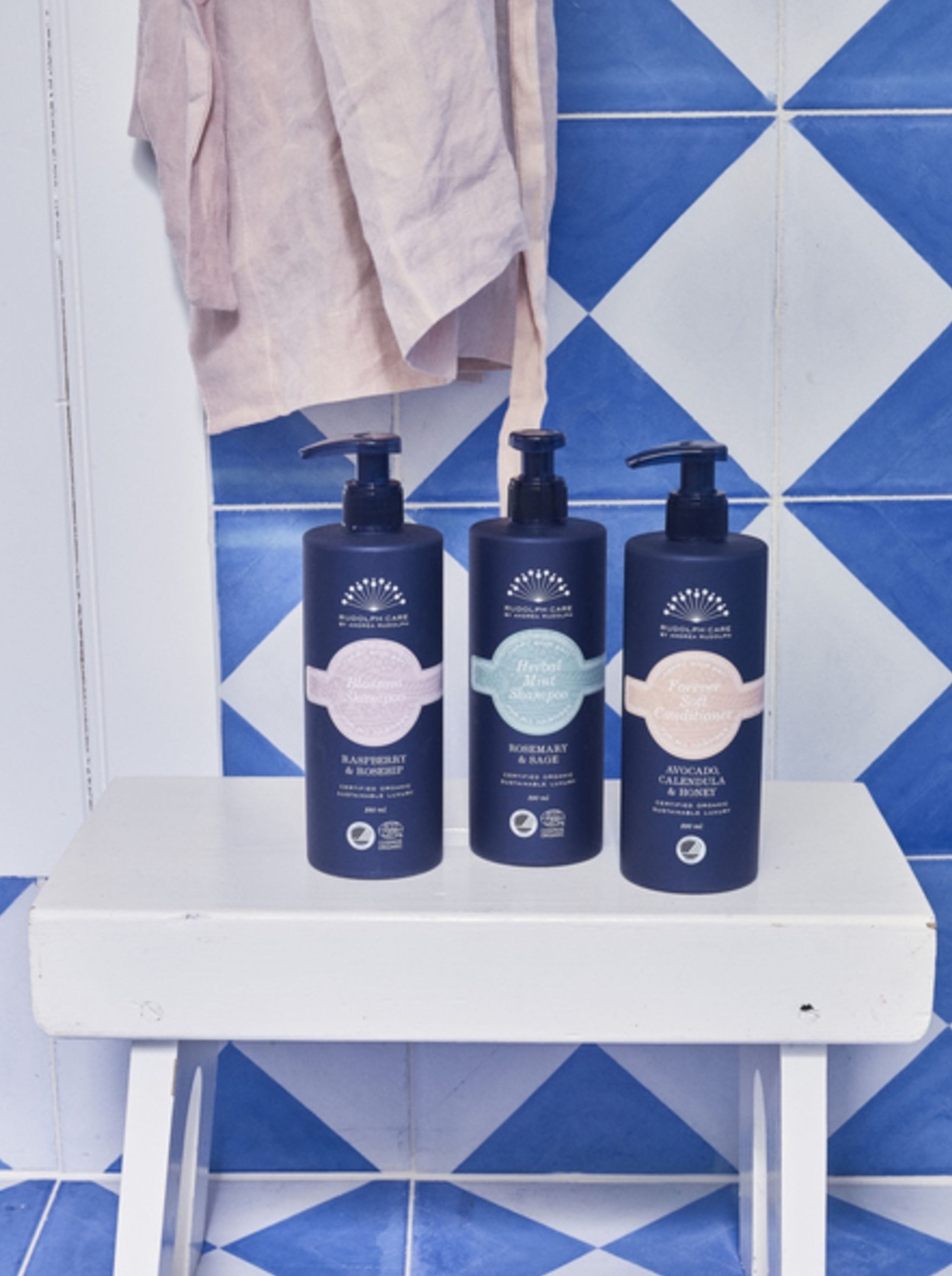 Rudolph Care - Shampoo - Herbal Mint Shampoo - Herbal Mint - 390 ml.