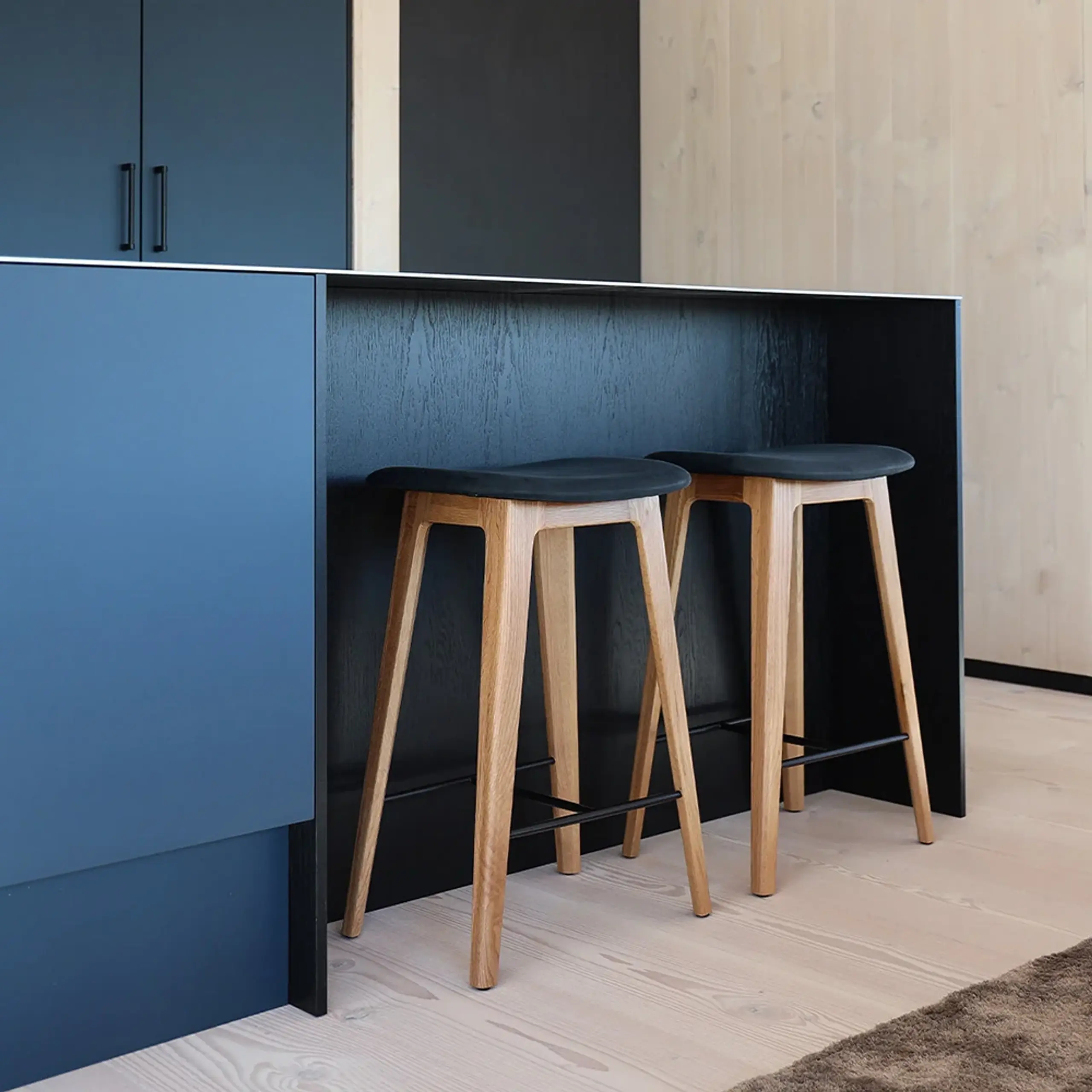 SACKit - Tabouret de bar - Nordic Bar Stool - Luna Carbon / Oak