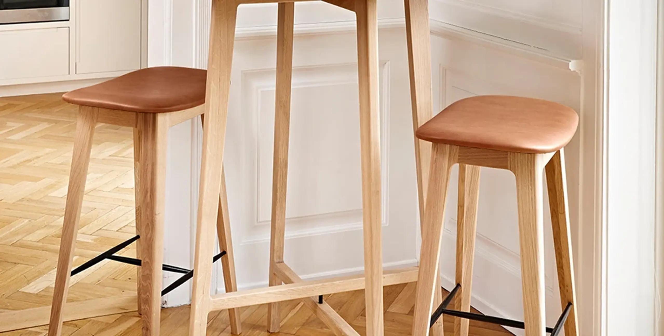 SACKit - Tabouret de bar - Nordic Bar Stool - Luna Carbon / Oak