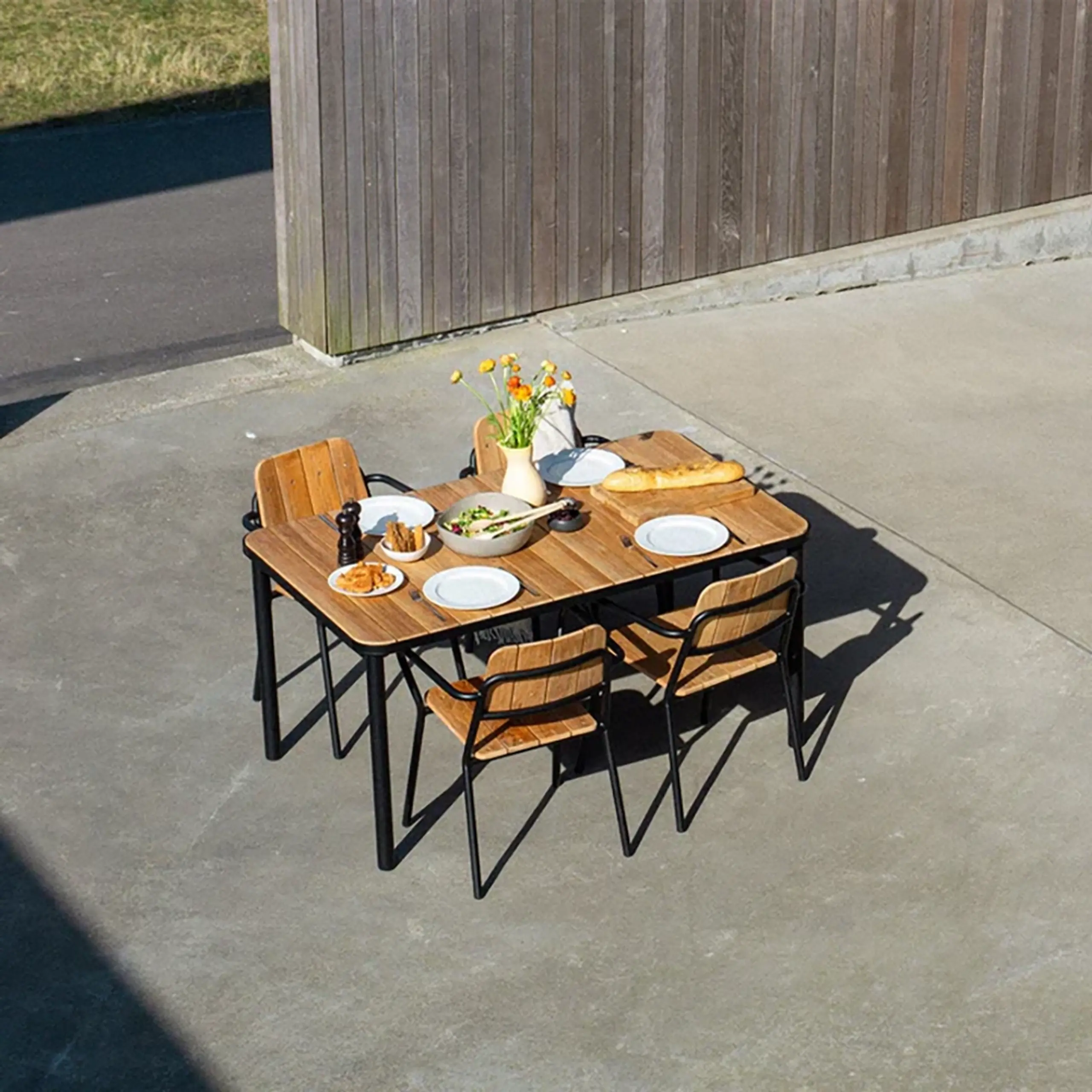 SACKit - Garden table - Kirra Dining Table - Black - 150x90