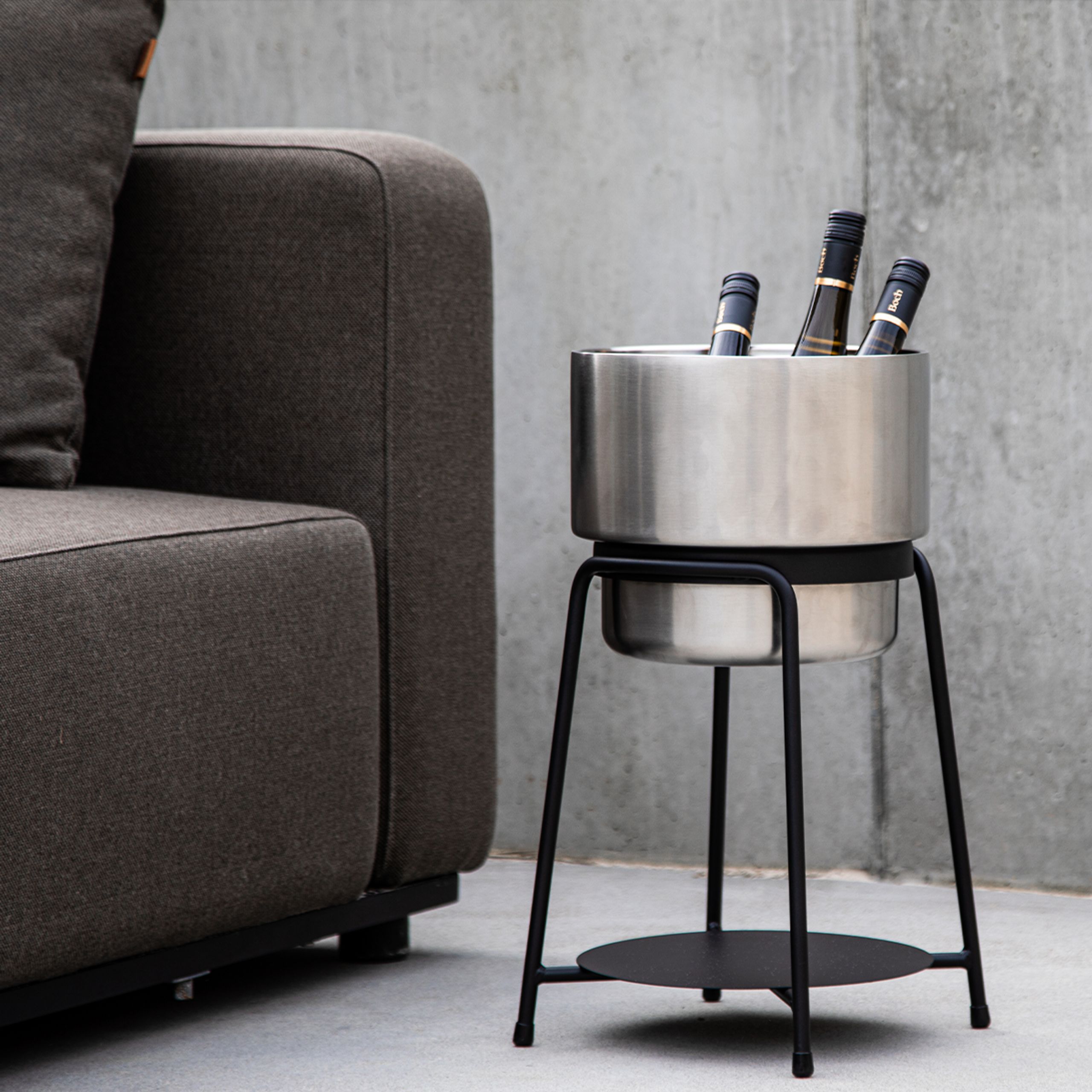 SACKit - Children's clothing hanger - Patio Accessory Stand - Ø22 - Black