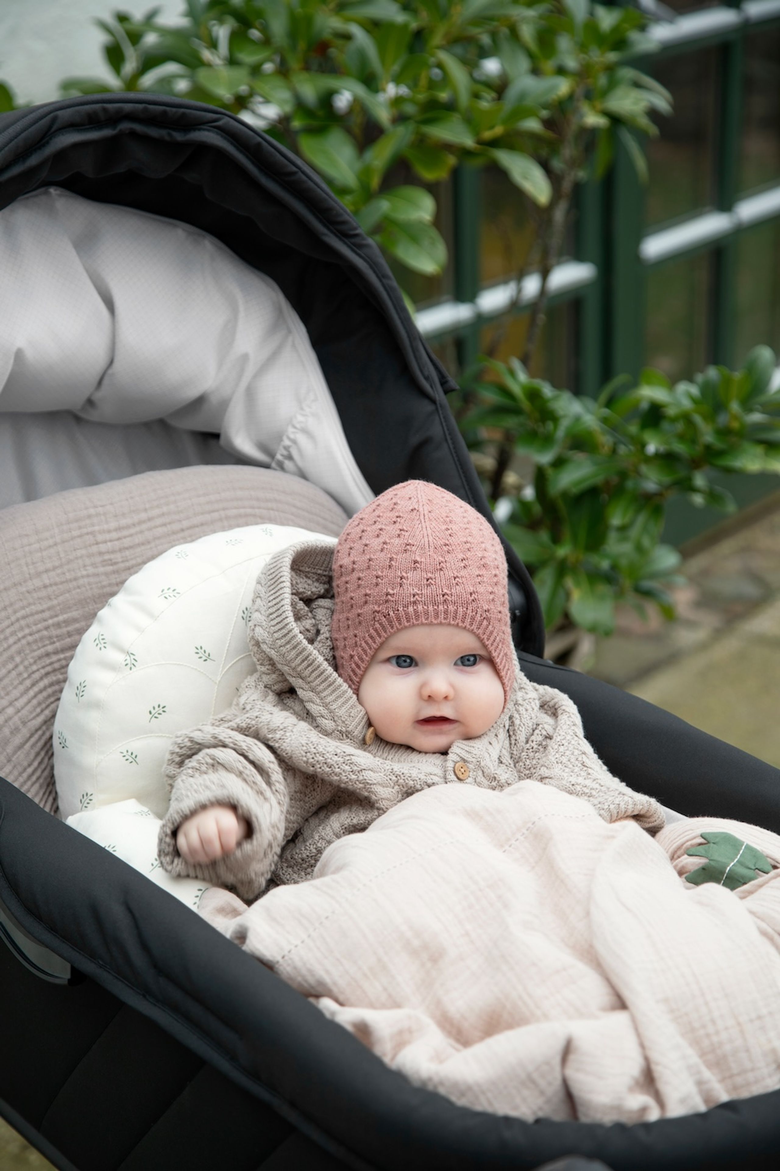 Sebra - Wandelwagen accessoires - Sebra Stroller Cushion, Kapok - Sophora Leaves
