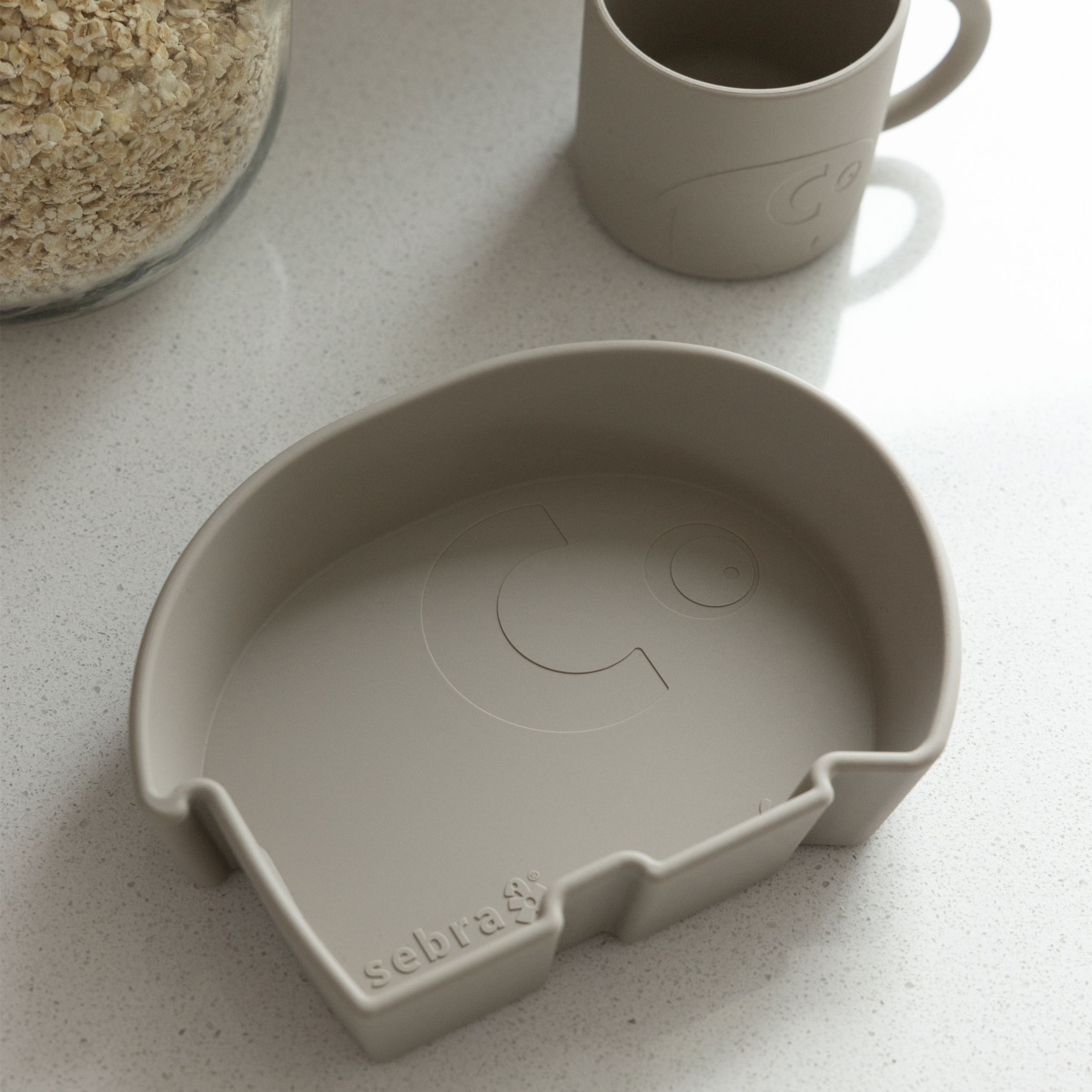 Sebra - Schale für Kinder - Silicone Bowl - Jetty Beige