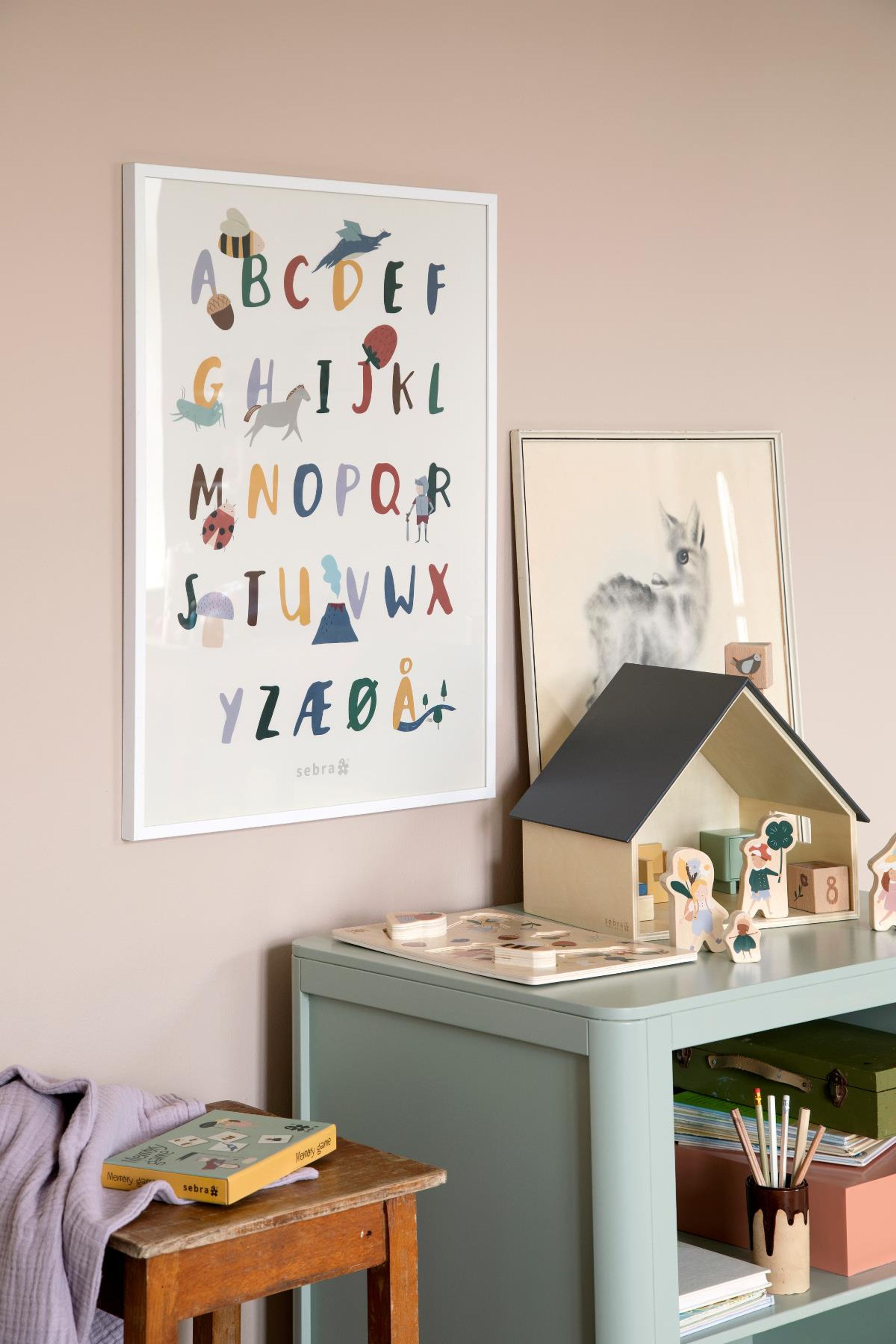 Sebra - Poster - Plakat med Alfabetet A-Å(DA) - Pixie / Dragon