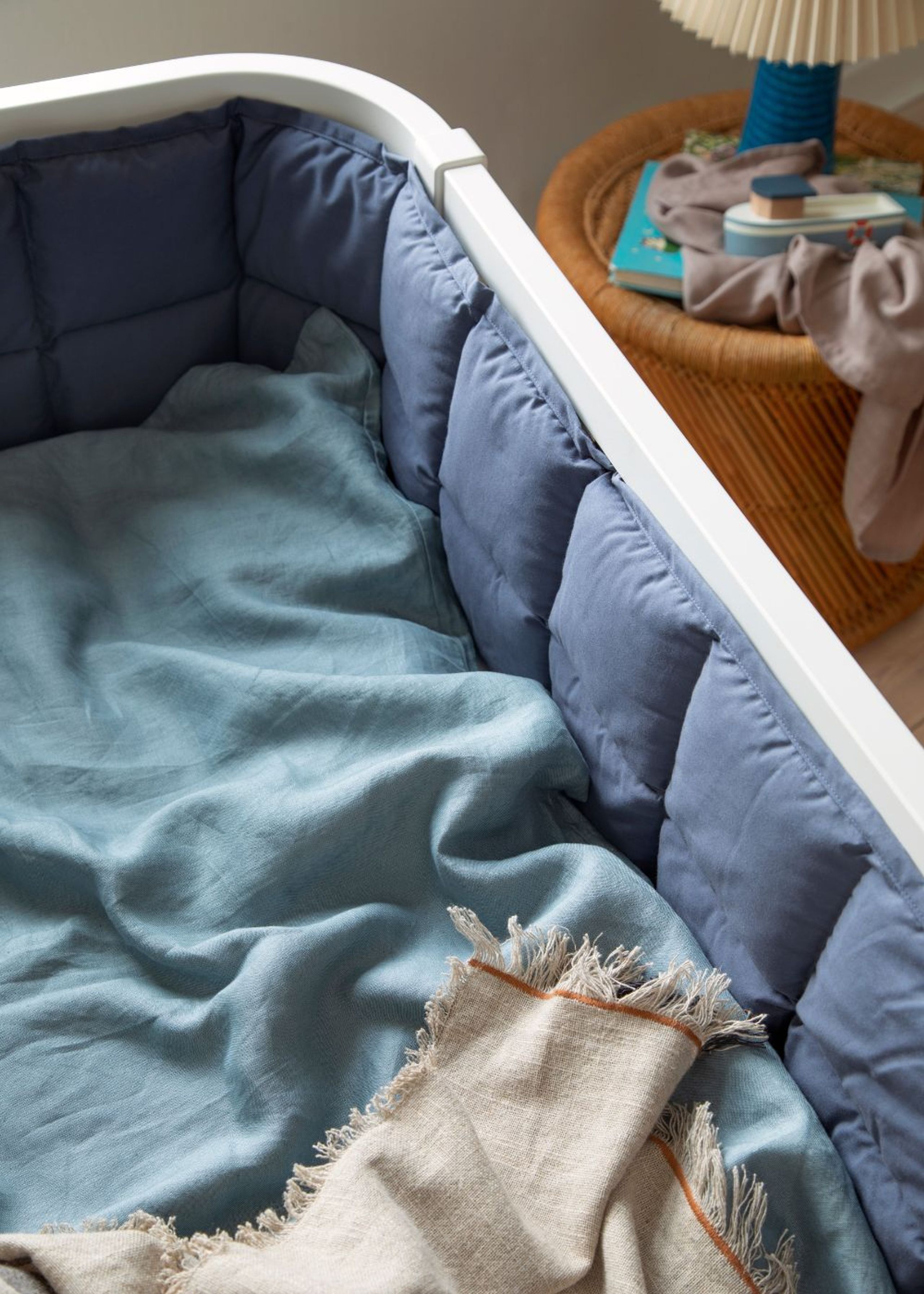 Sebra - Nestchen - Baby Bumper - Kapok - Nordic Blue