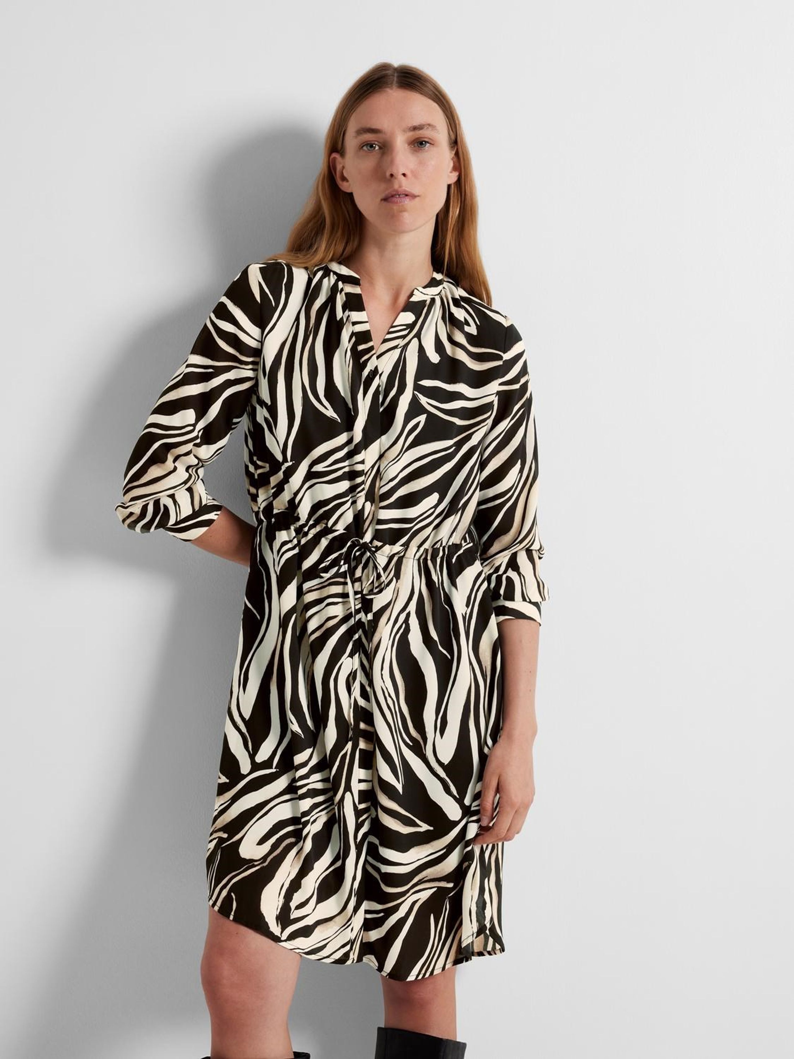 Selected Femme - Šaty - SLFDamina 7/8 Dress - NOOS - Black/Alana Print