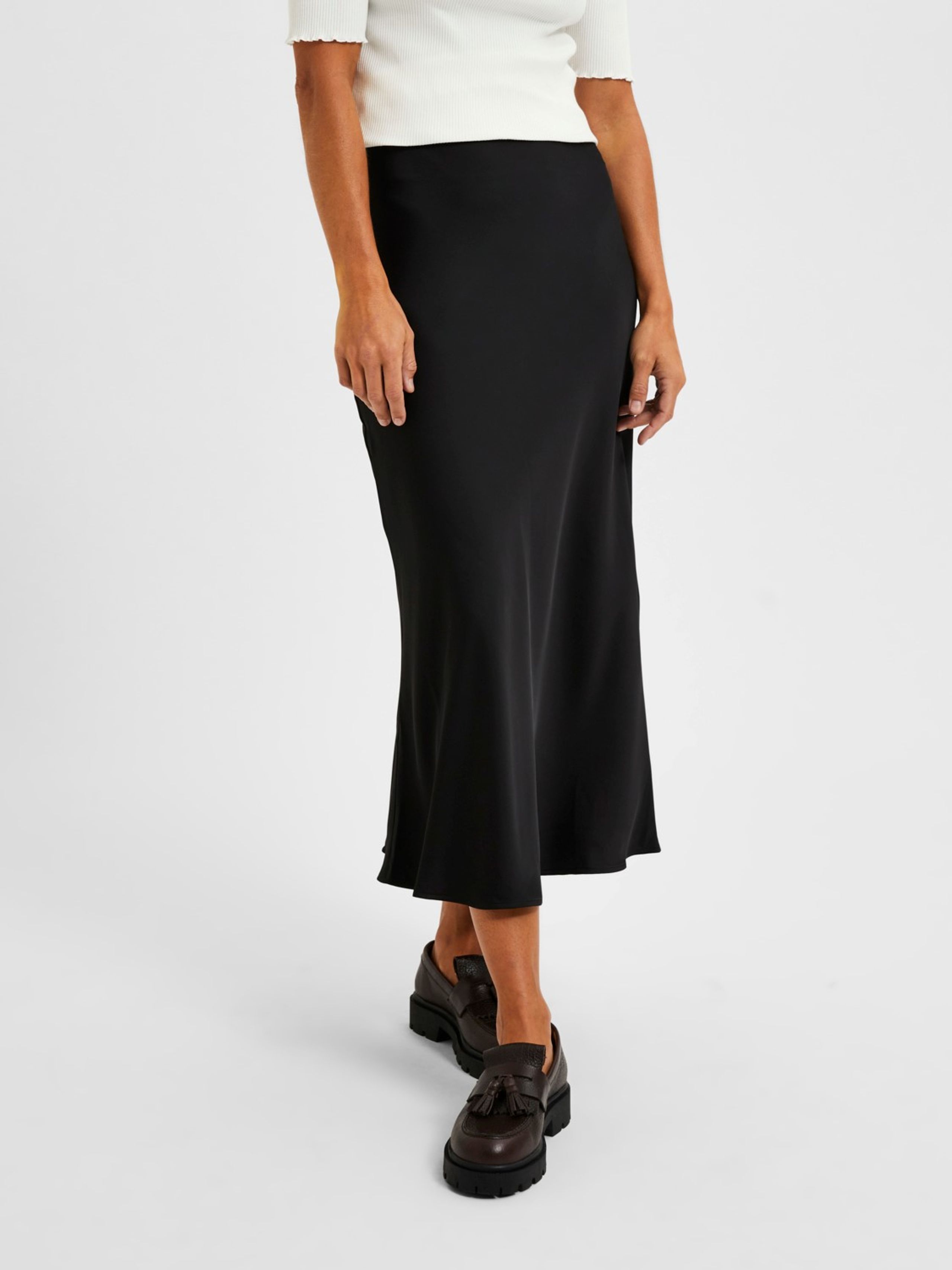 Selected Femme - Nederdel - SLFLena HW Midi Skirt EX - Black