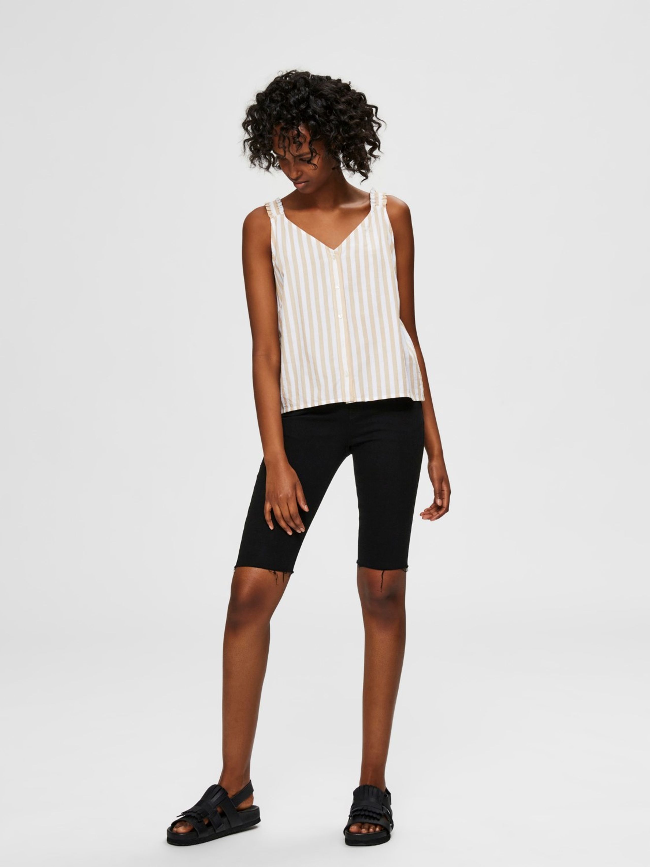 Selected Femme - Shorts - SLFIda Skinny Black Shorts - Black Denim