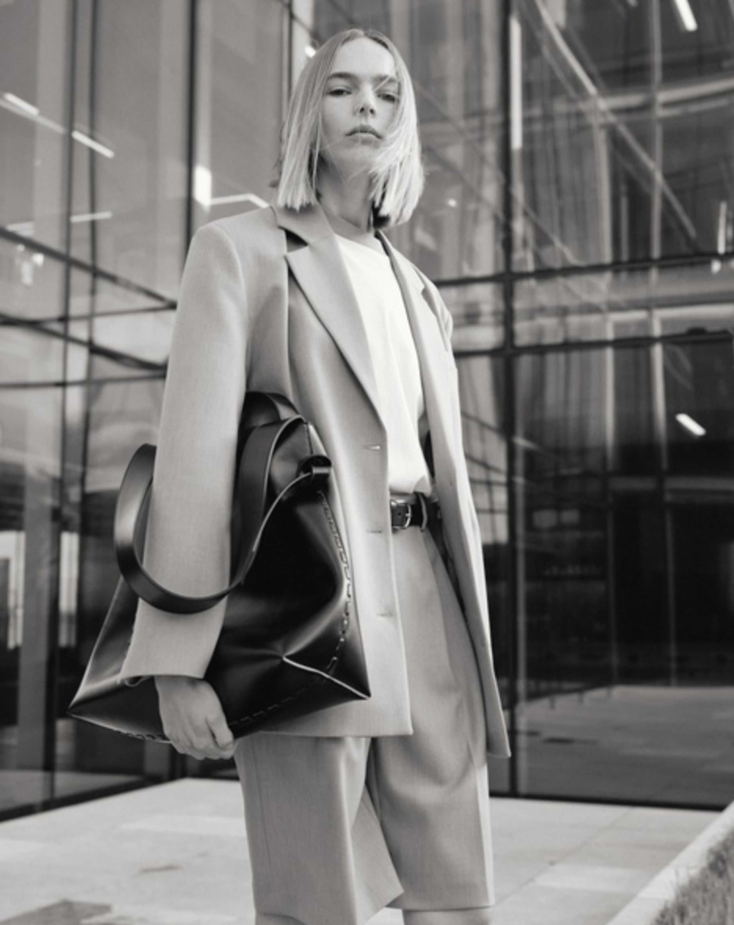 Selected Femme - Shoulder bag - SLFStella Large Leahter Bag - Black