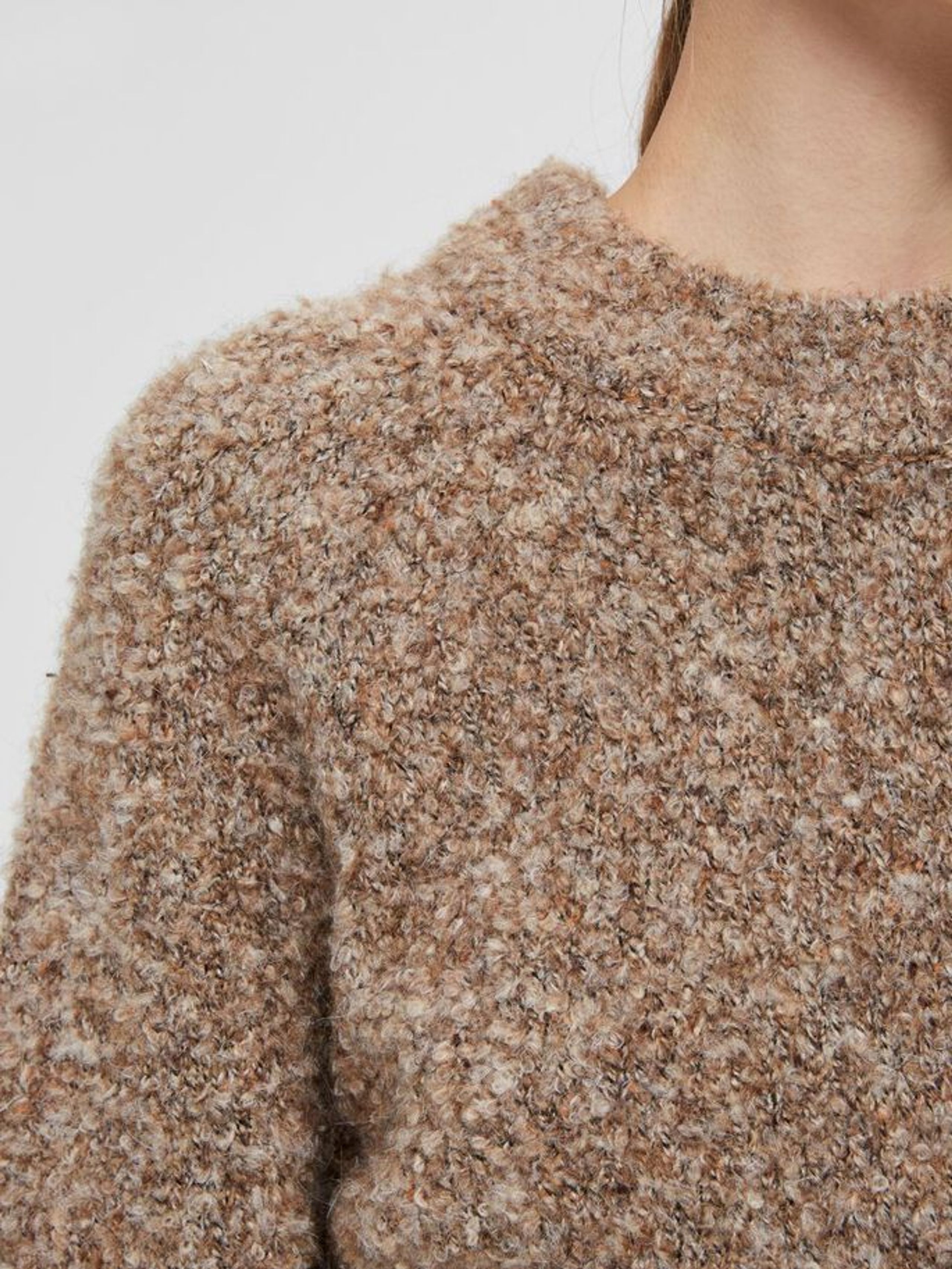 Selected Femme - Strickware - SLFBell LS Knit O-neck - Light Sand/Brown