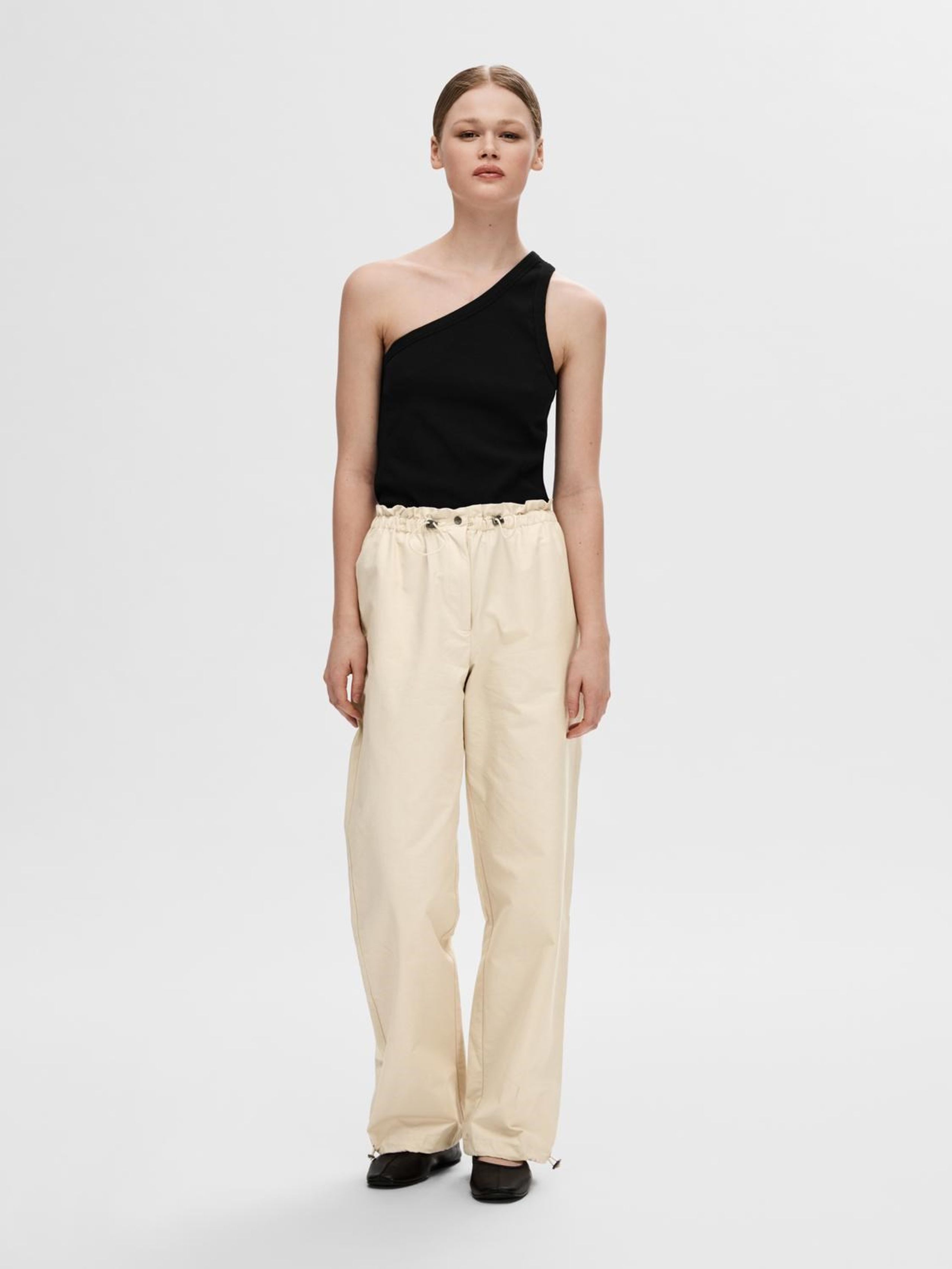 Selected Femme - Top - SLFAnna One Shoulder Top - Black