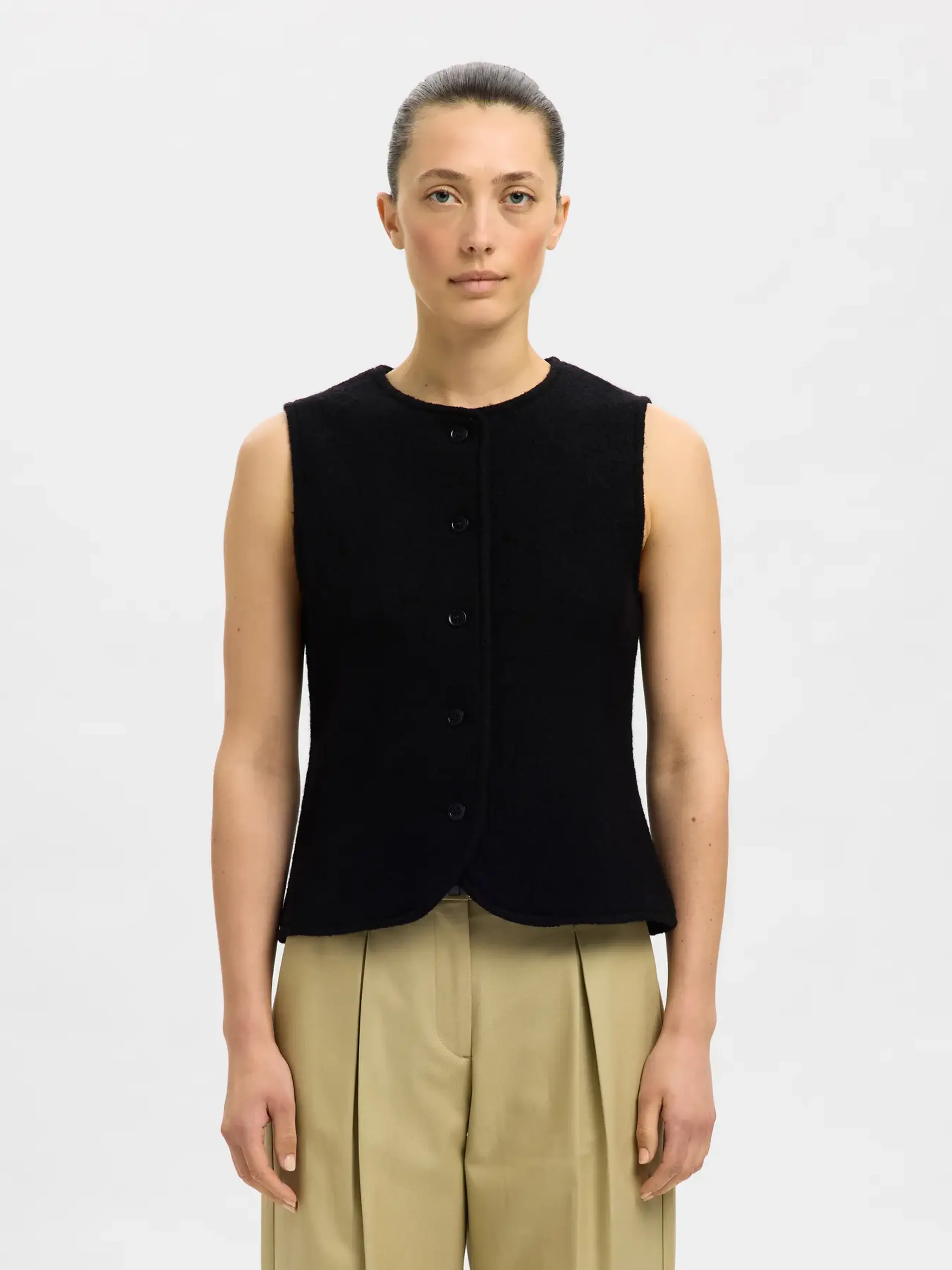 Selected Femme - Vesta - SLFDarla Knit Button Vest - Black