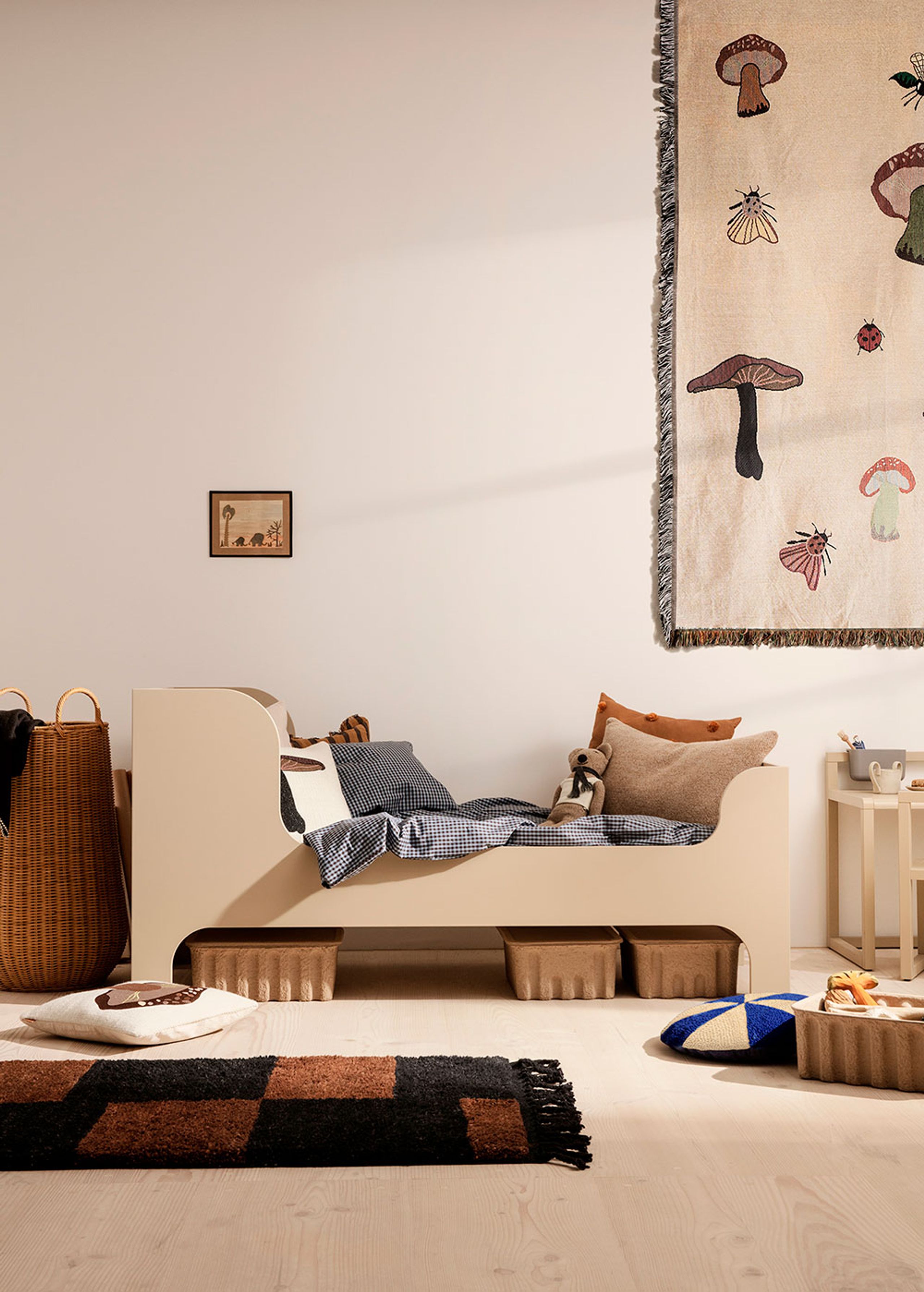 - Bed frame - Sill Junior Bed - Cashmere