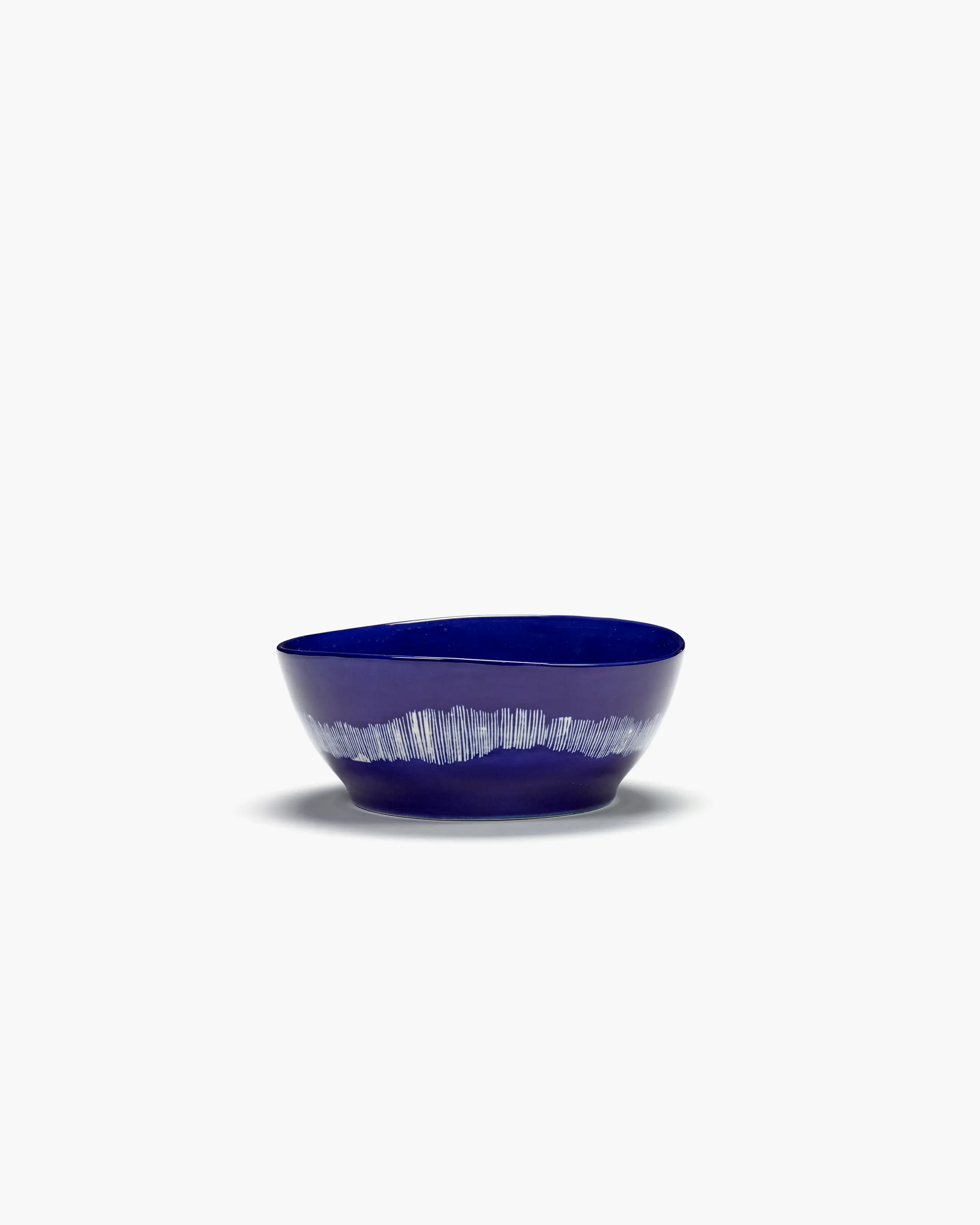 Serax - Bowl - Bowl Feast - Dark Blue Stripes White L