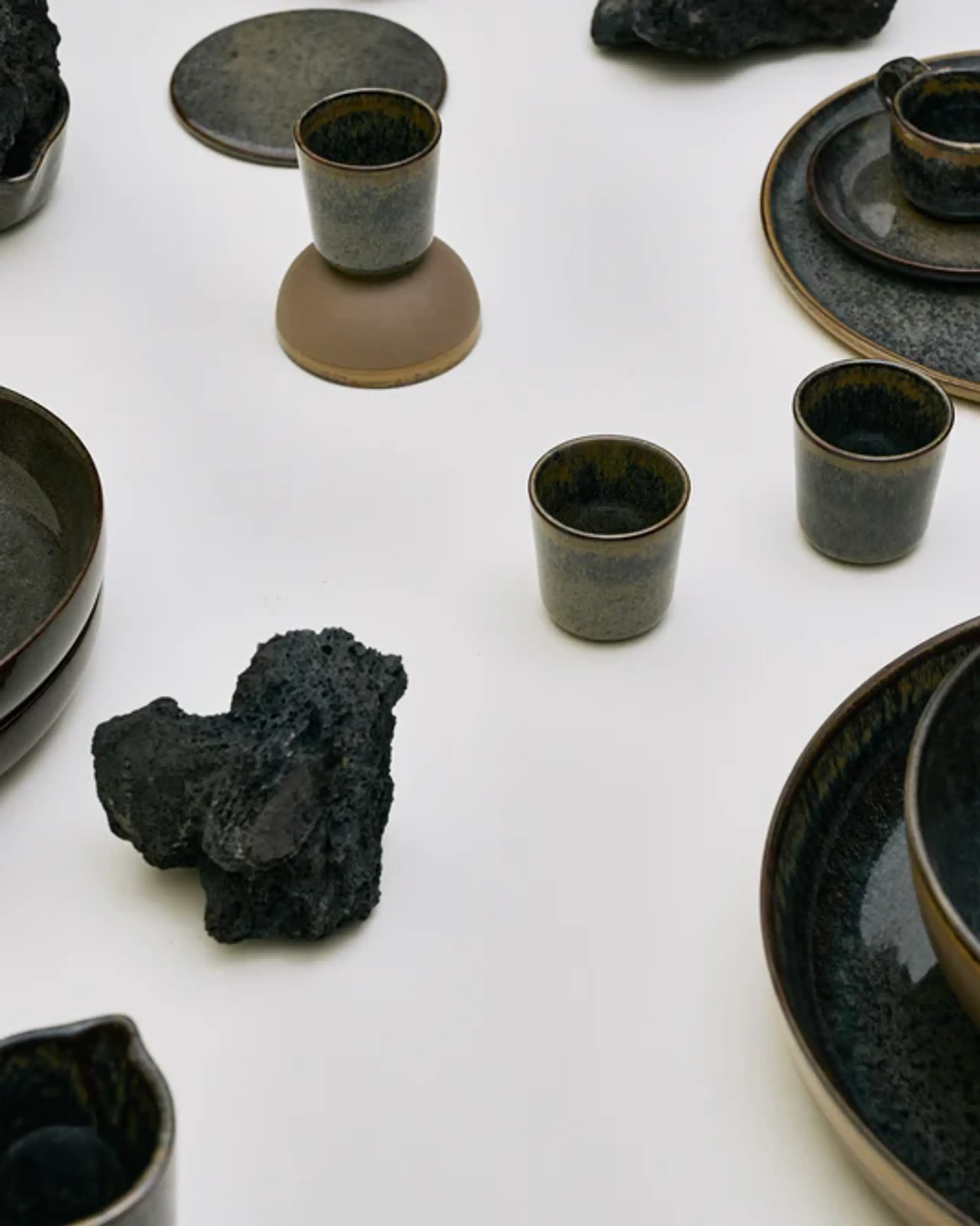 Serax - Skål - Deep Plate Surface - Indi Grey L