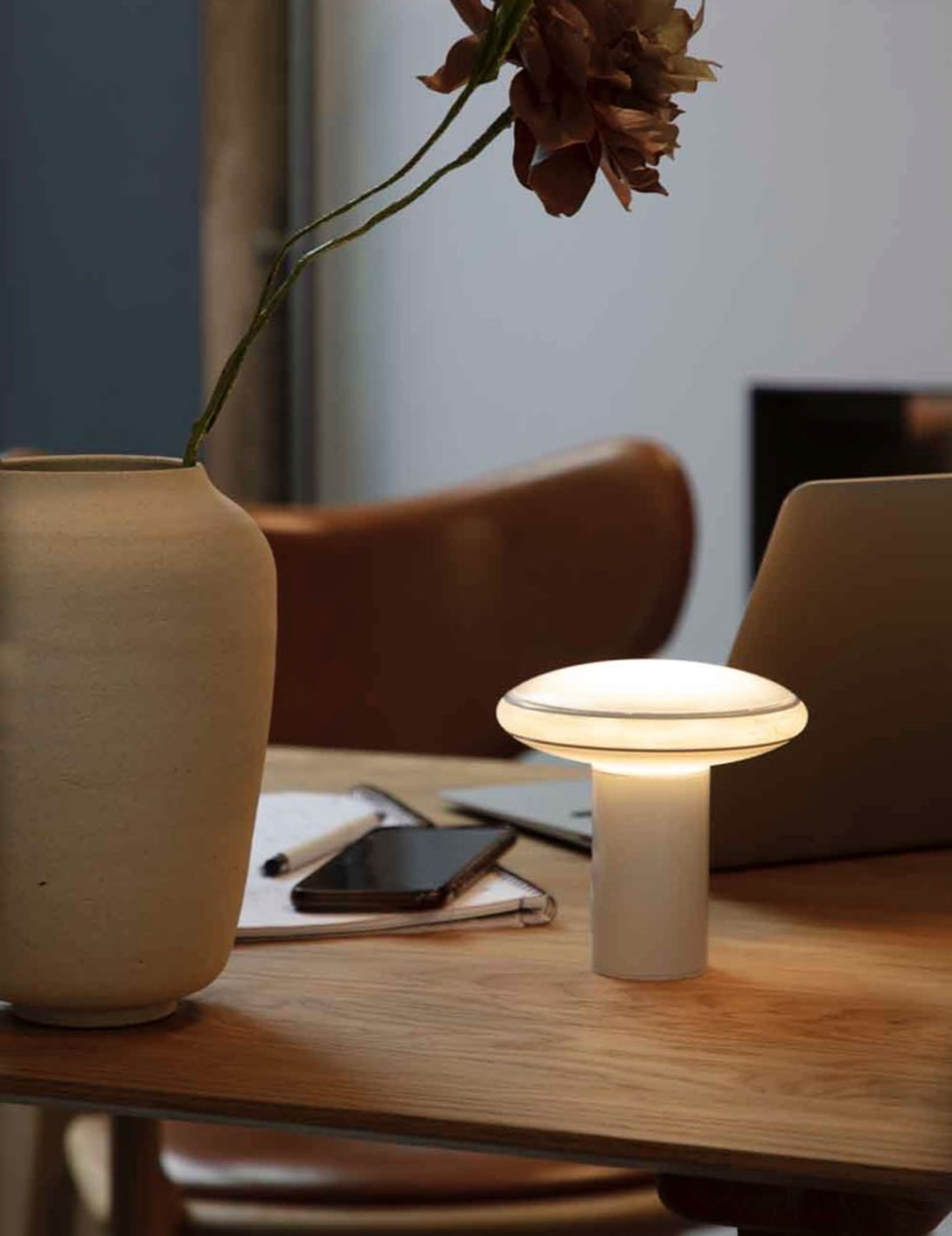 Shadelights - Table Lamp - ØS1 Portable lamp - White / Brass