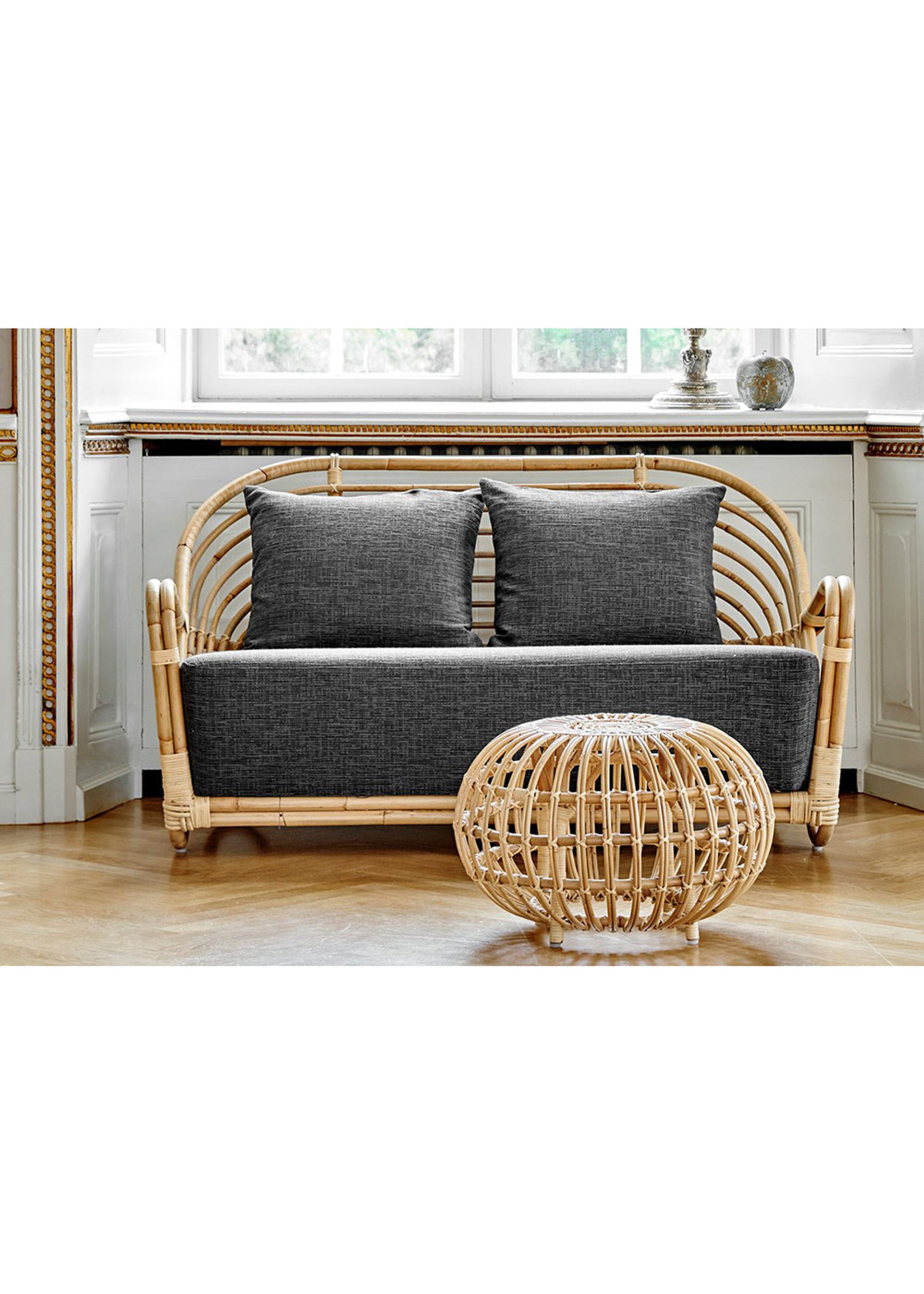 Sika - Sofa - Charlottenborg 2-personers sofa - Natur - Dark Blue