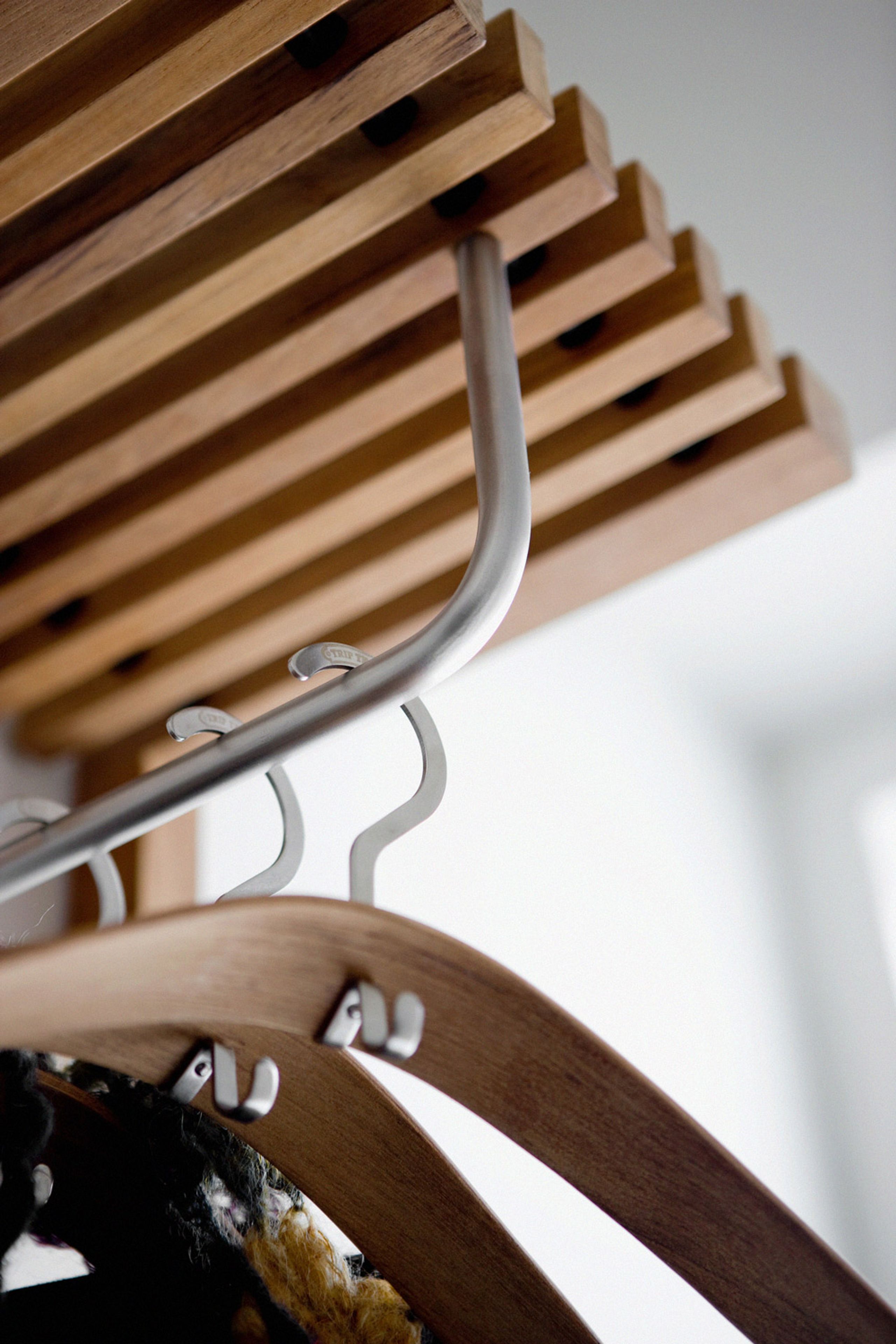 Skagerak - Hanger - Pilot Coat Hanger - Teak