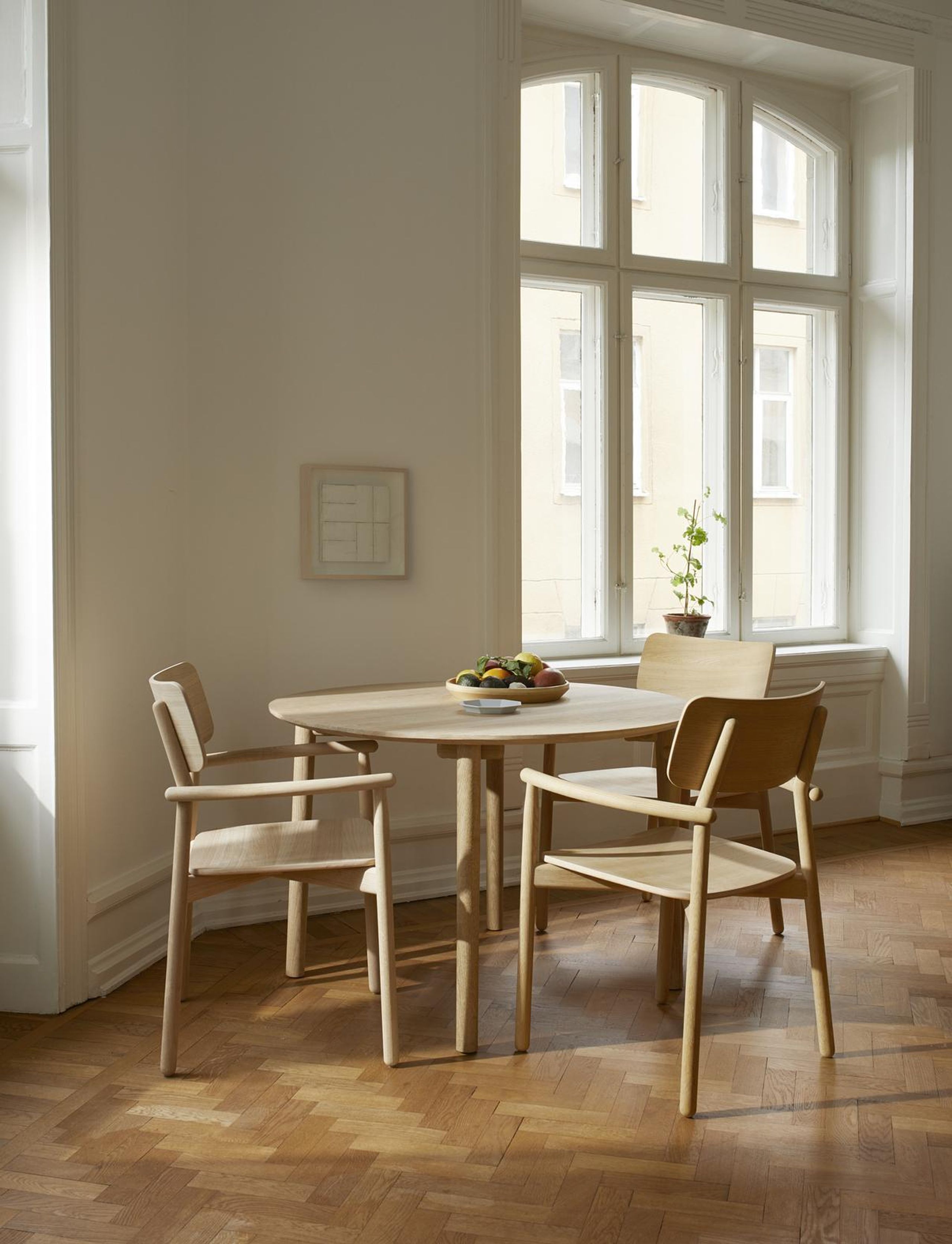 Skagerak - Table - Hven Table Ø110 - White Soaped Oak