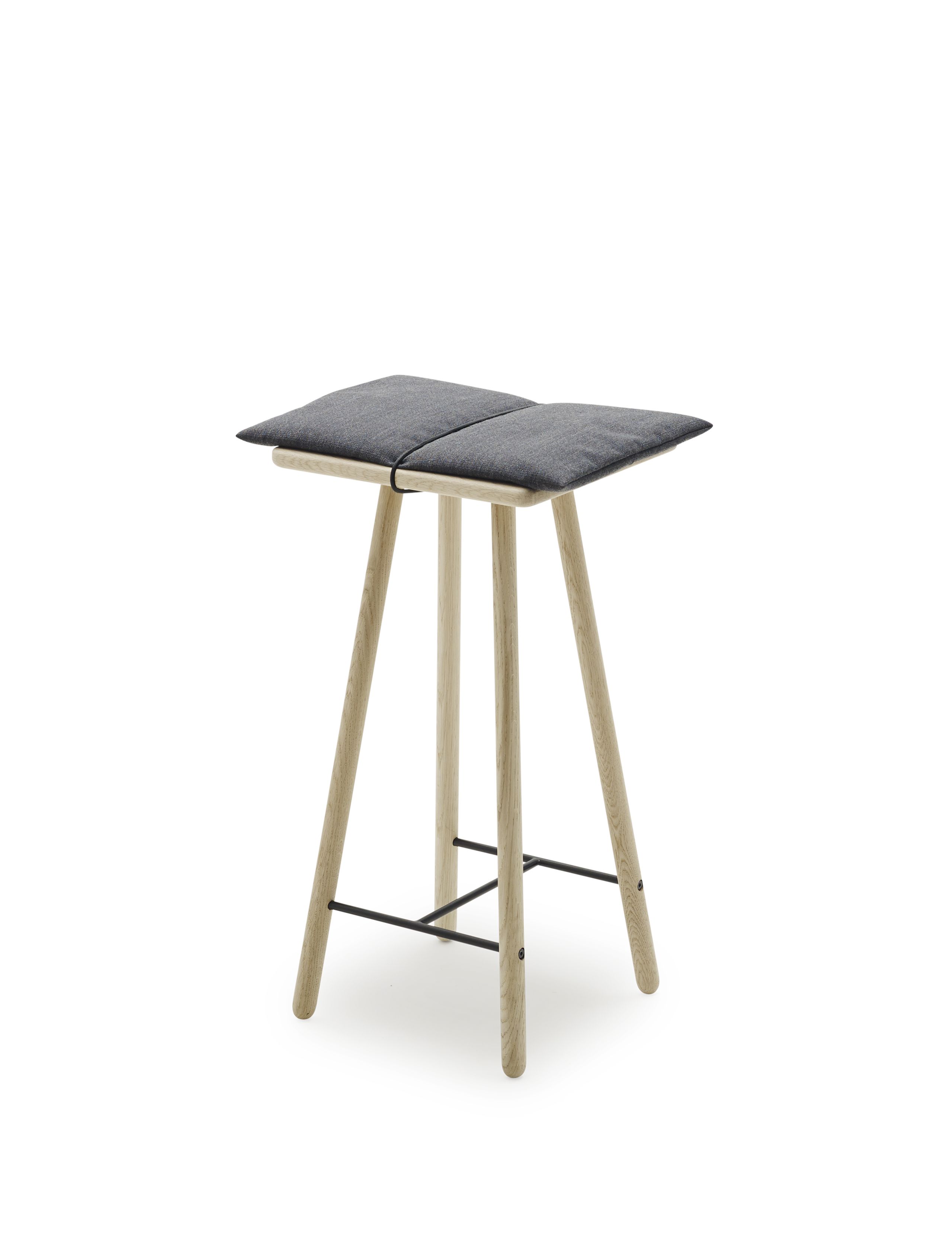 Skagerak - Krzesło - Georg Bar Stool - Oak/Wool