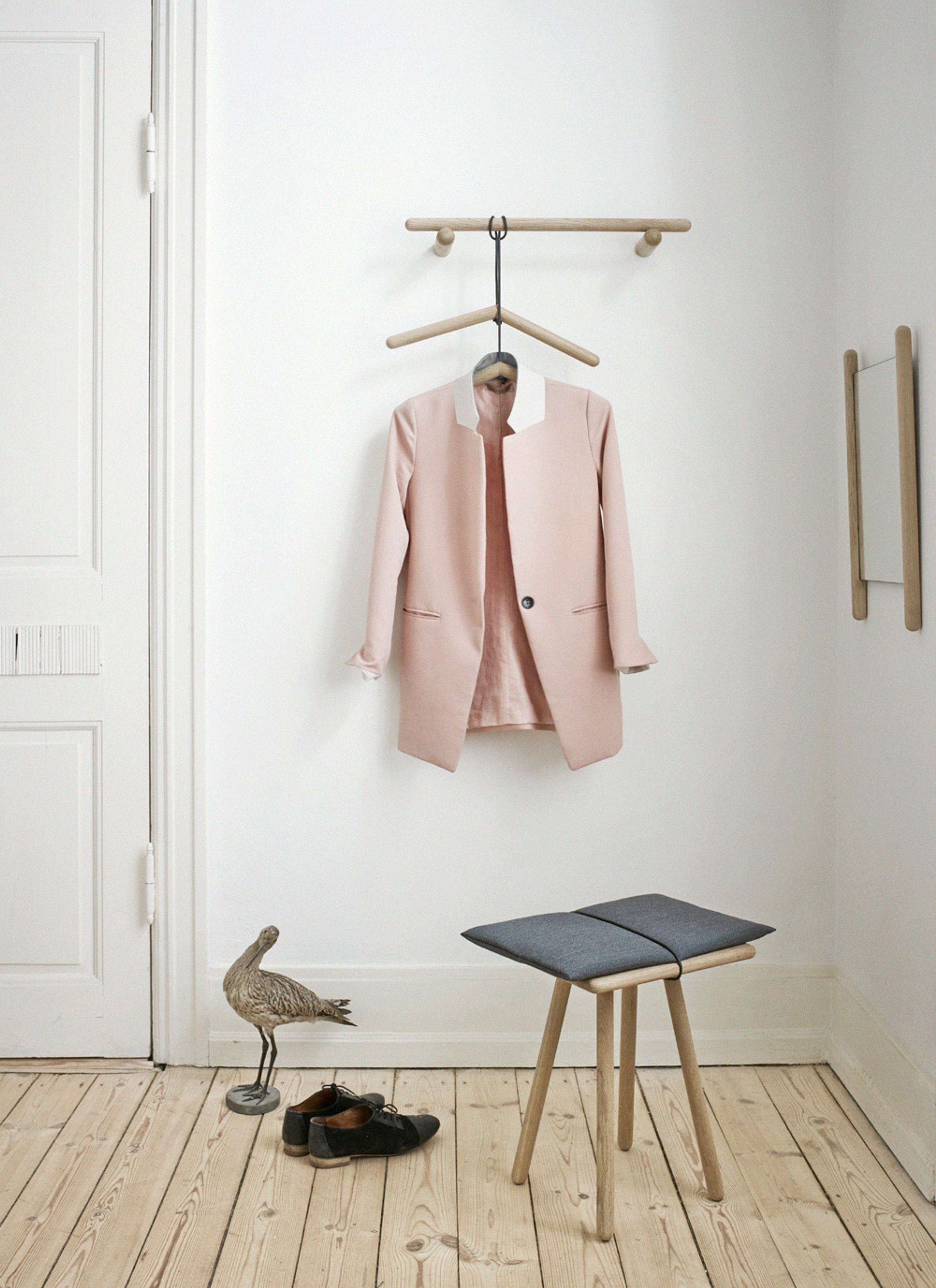 Skagerak - Regał na ubrania - Georg Rack - Black Oak 60