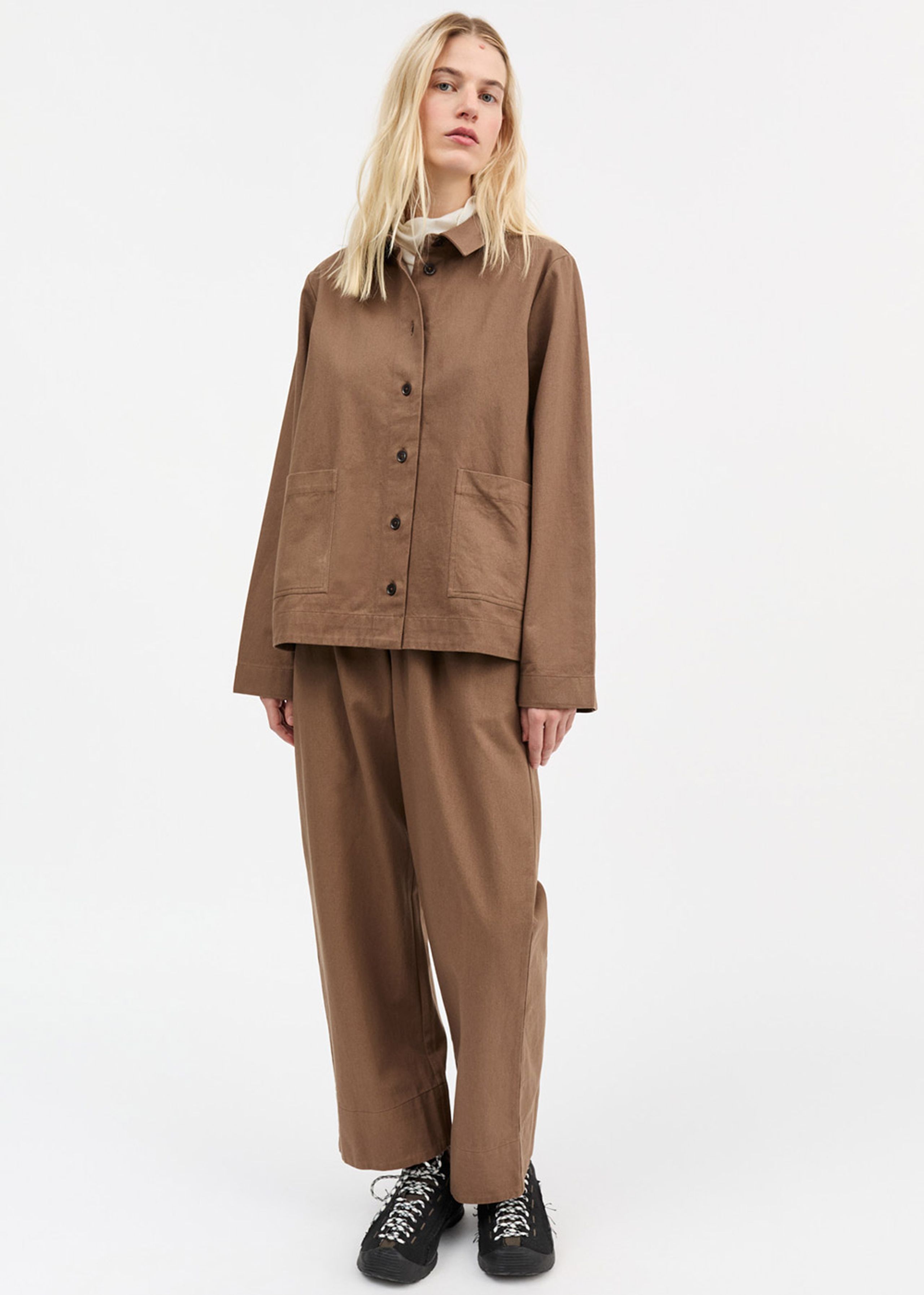 Skall Studio - Kalhoty - Jasmine Pants - Cardamom