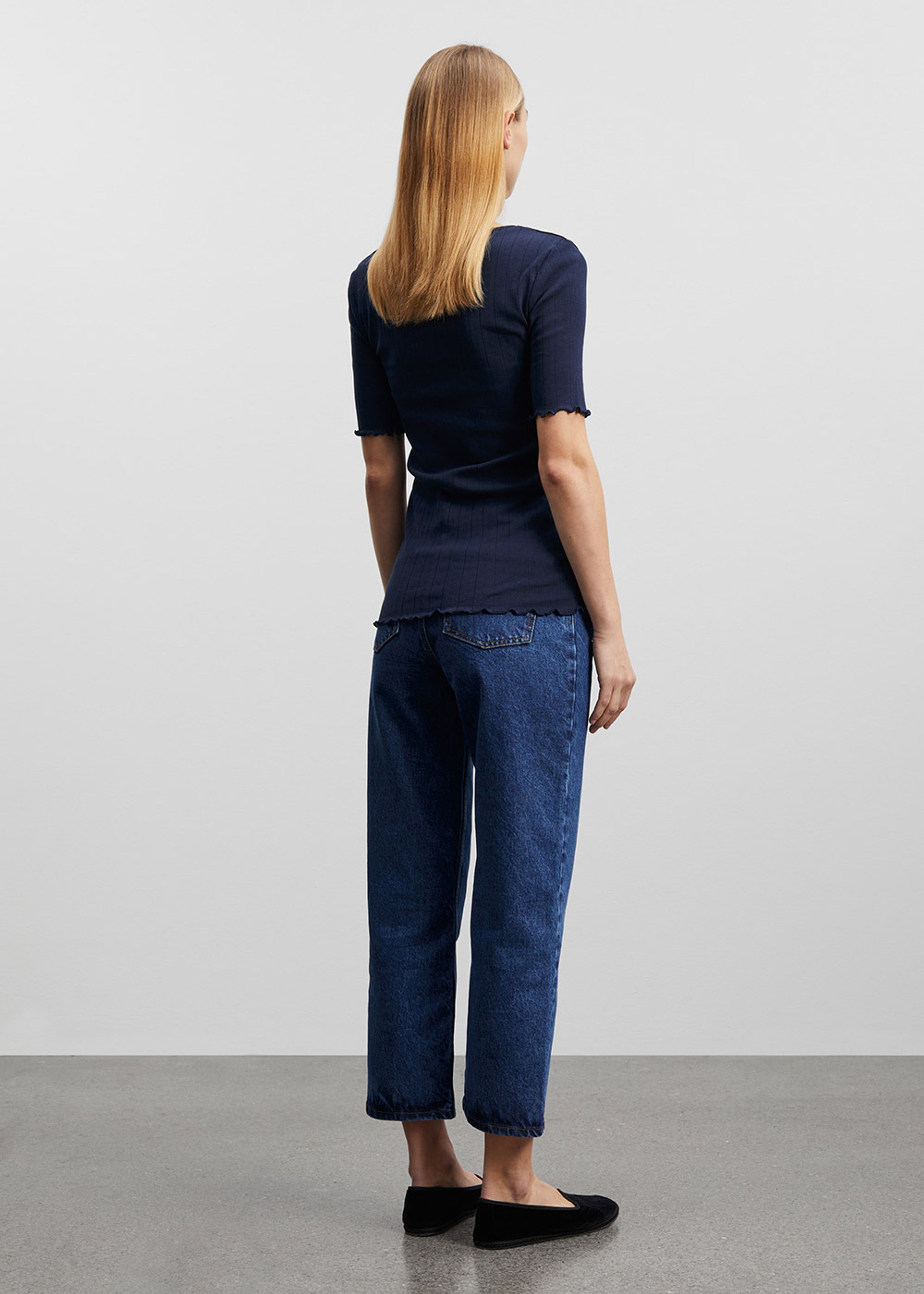 Skall Studio - T-shirt - Edie Tee - Dark Navy