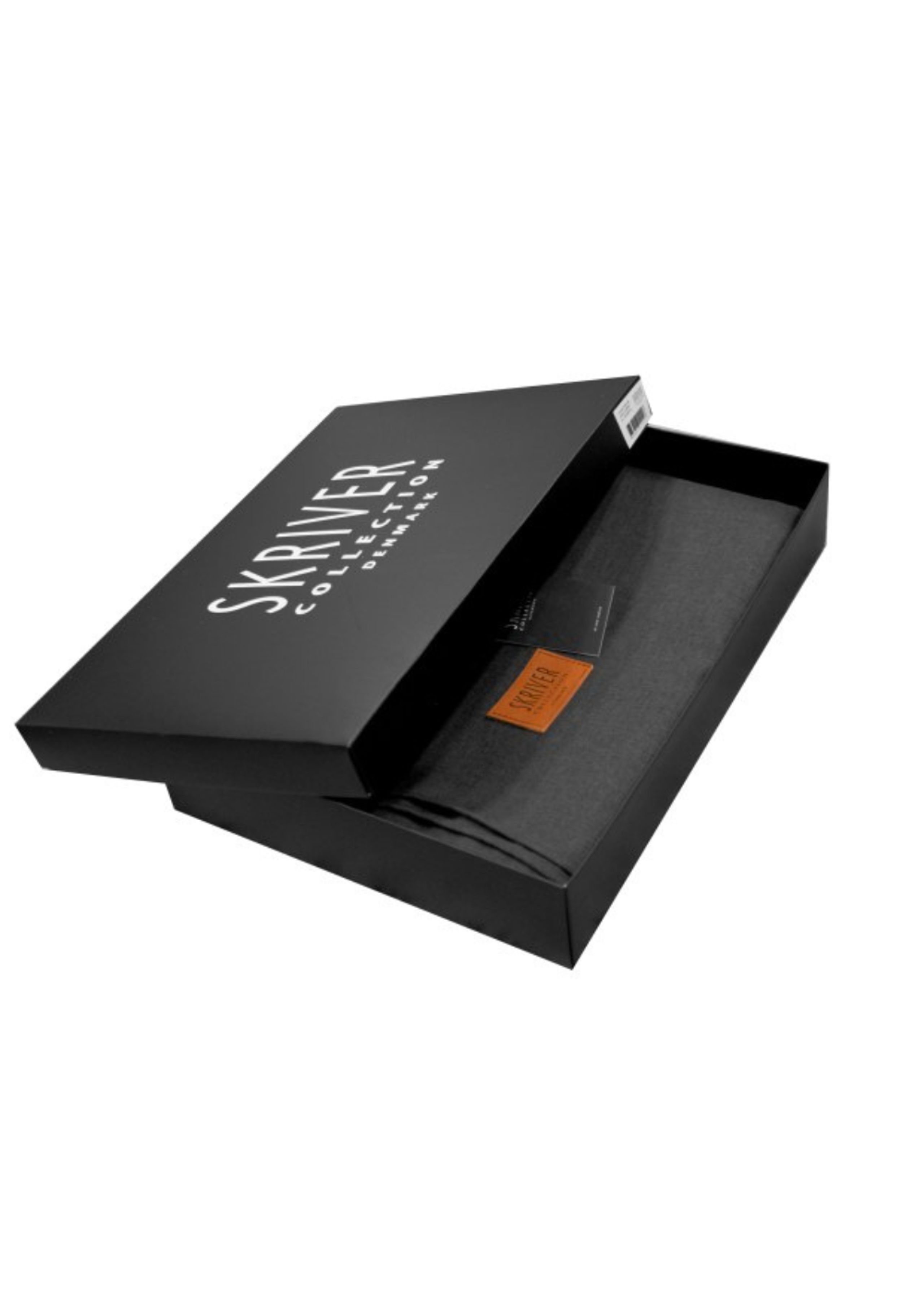 Skriver Collection - Shower curtain - Shower Curtains - White