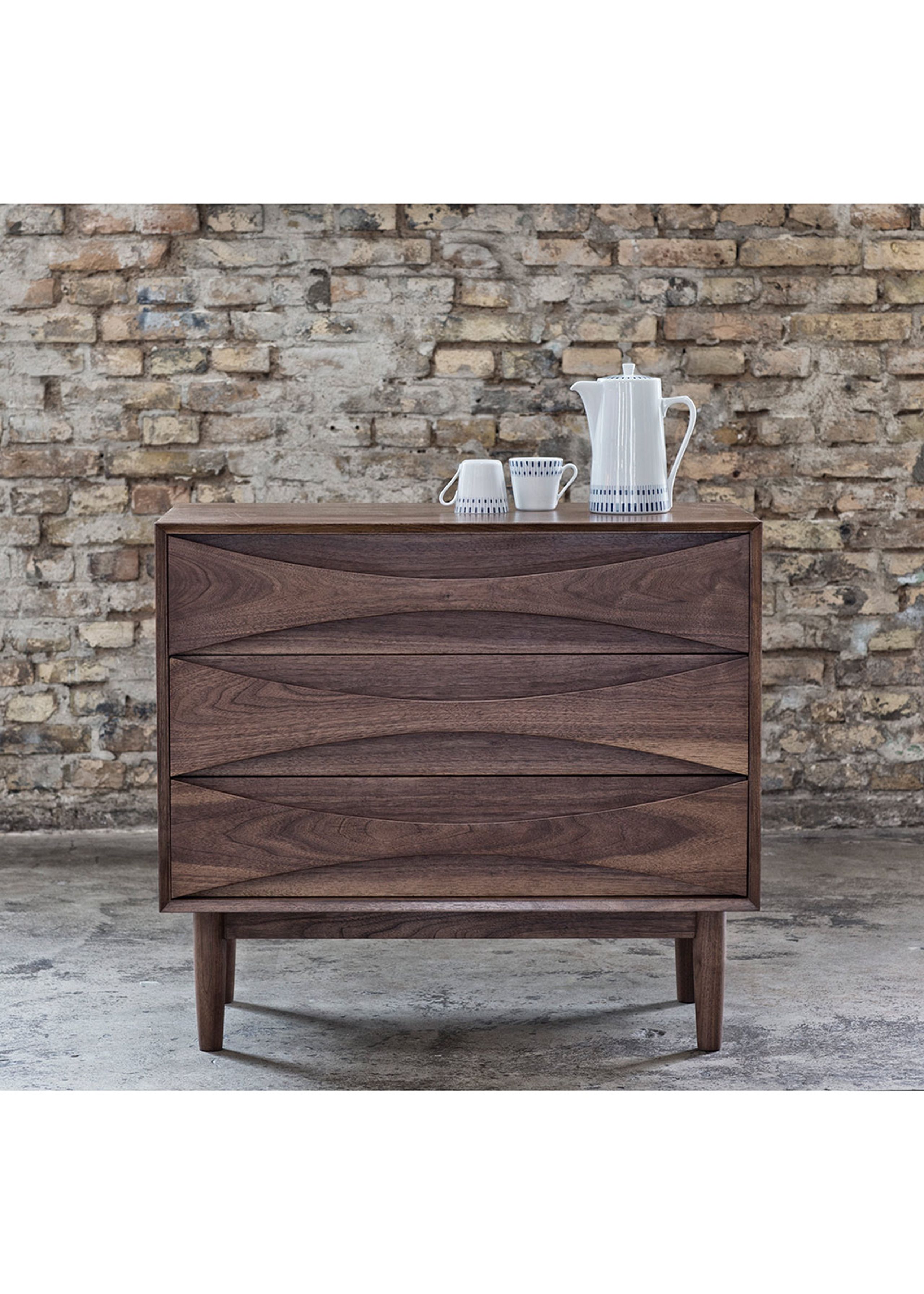 Snedkergaarden - Sideboard - Vodder sideboard AV04 - B: 80 x D: 45 x H: 72 cm