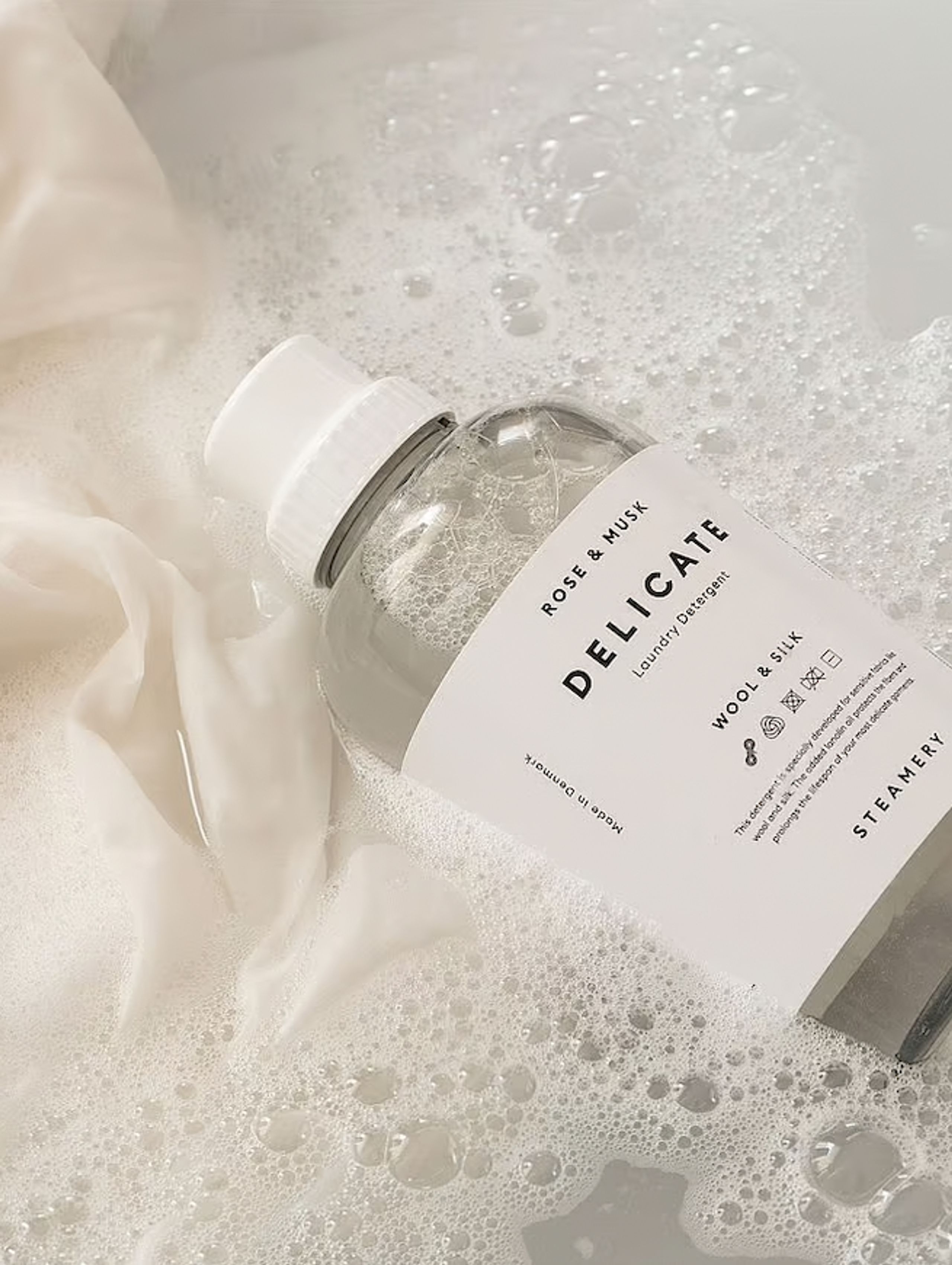 STEAMERY - Detergent - Delicate Laundry Detergent - White