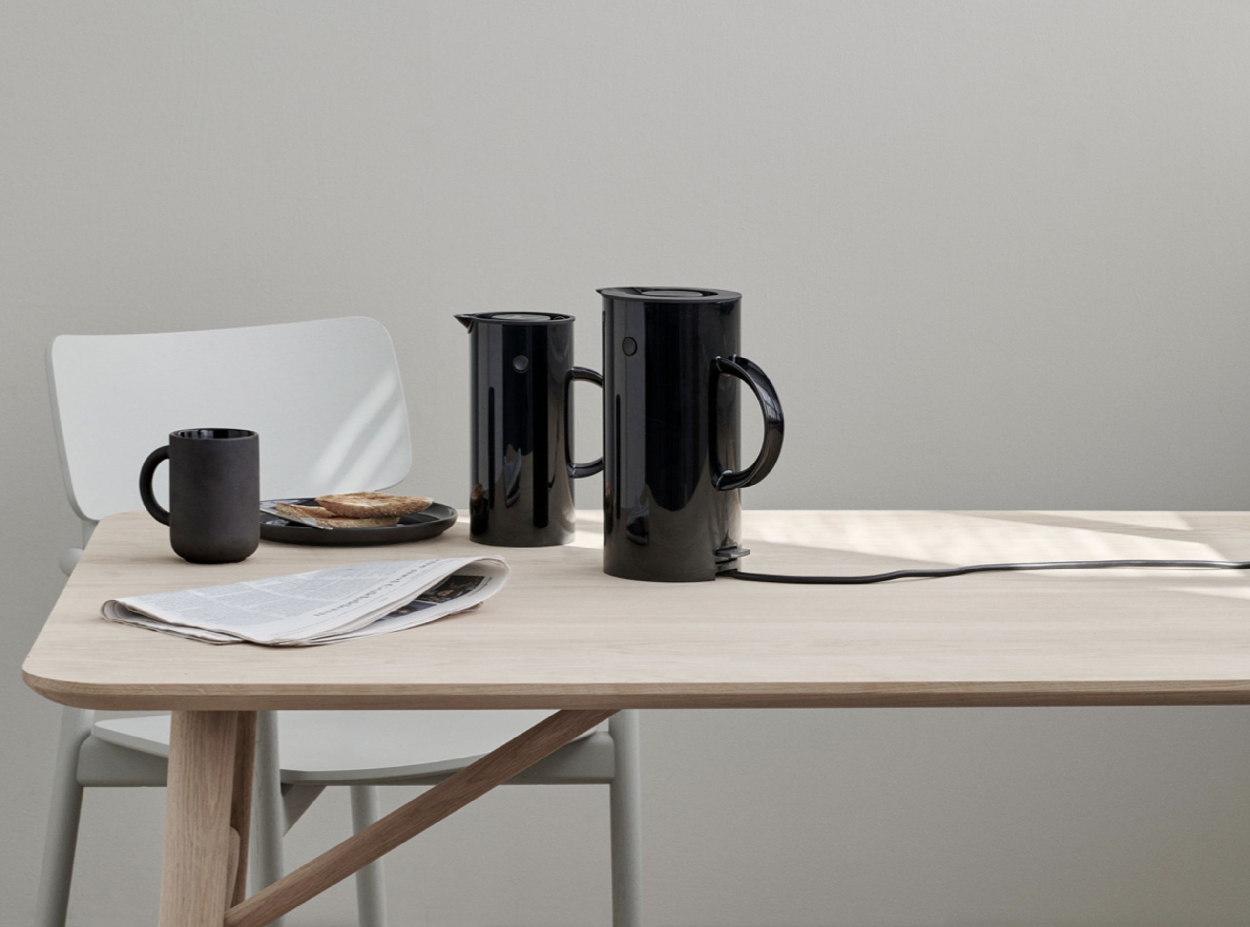 Stelton - Czajnik elektryczny - EM77 Electric Kettle - Dusty Blue