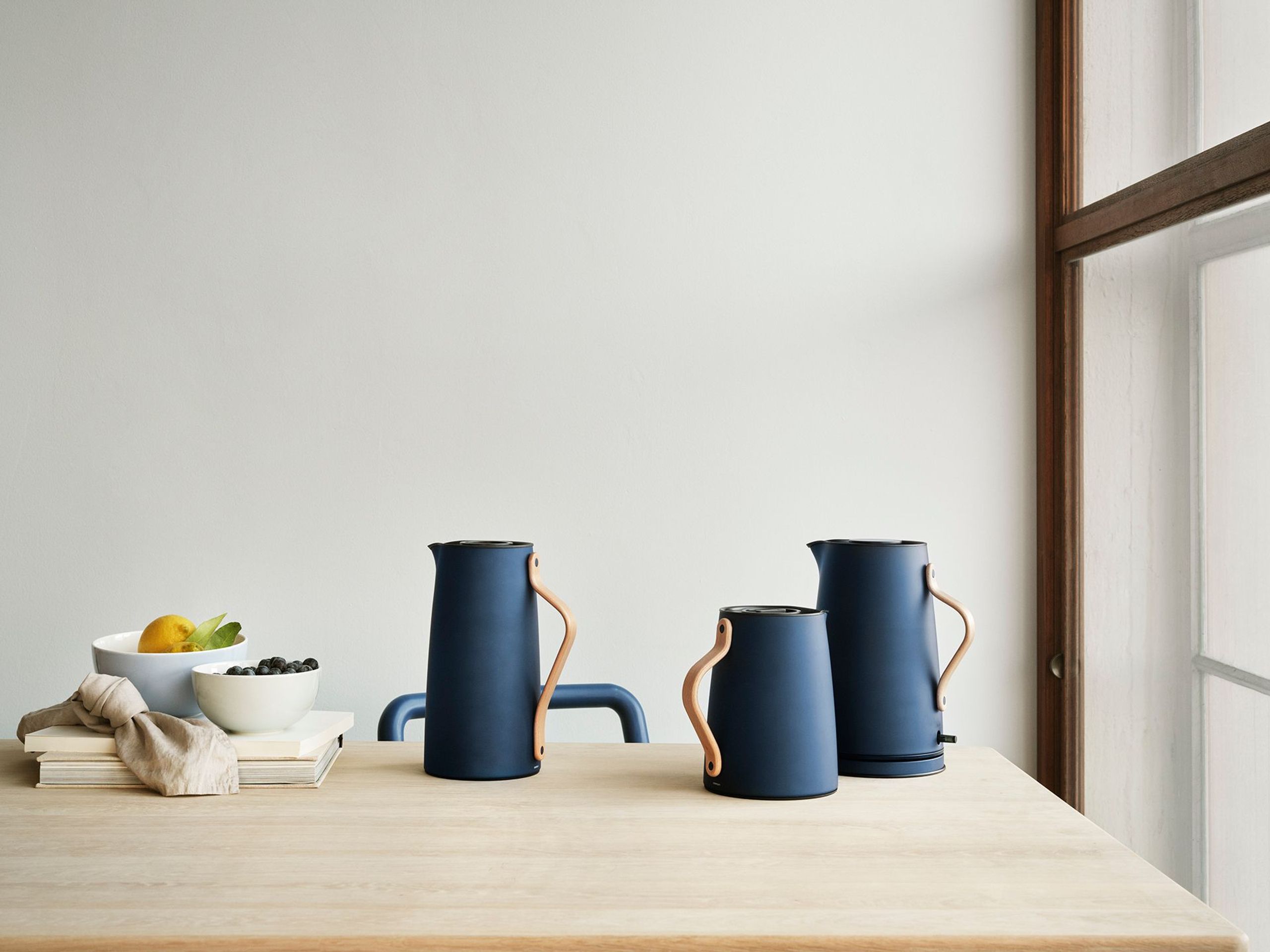 Stelton - Termokande - Emma Vacuum Jug Tea 1 L - Black