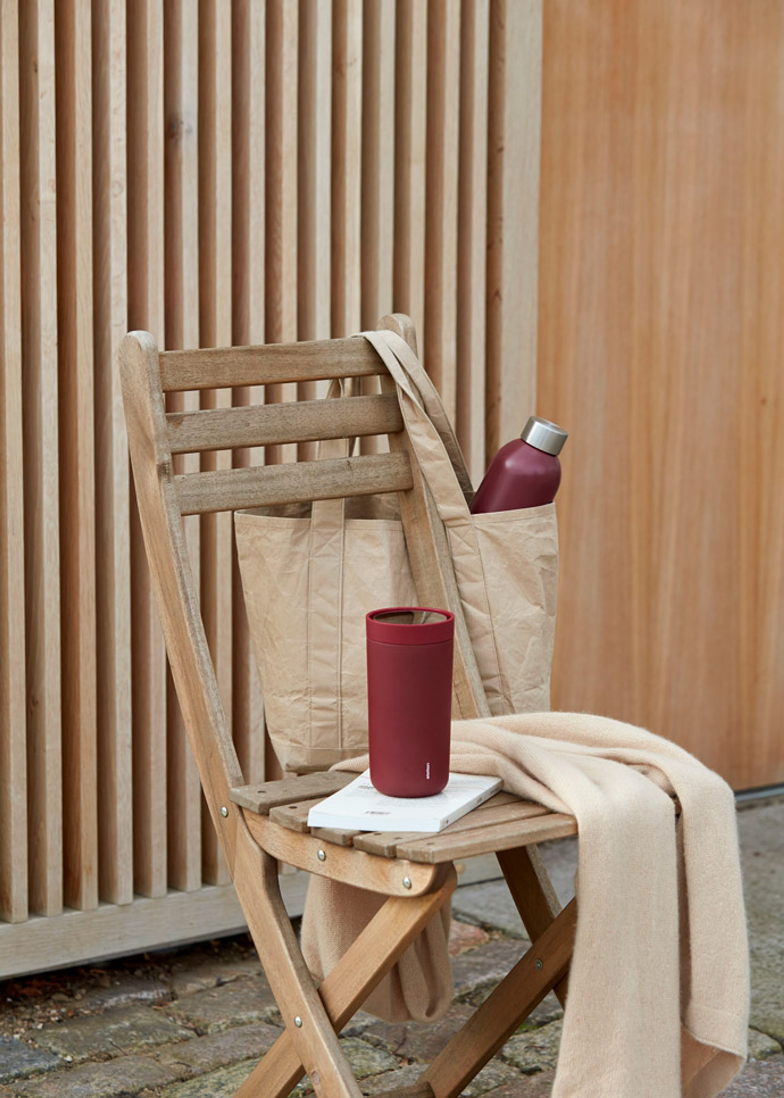 Stelton - Termohrnek - To Go Click Vacuum Insulated Cup 0.4 L - Soft Sand