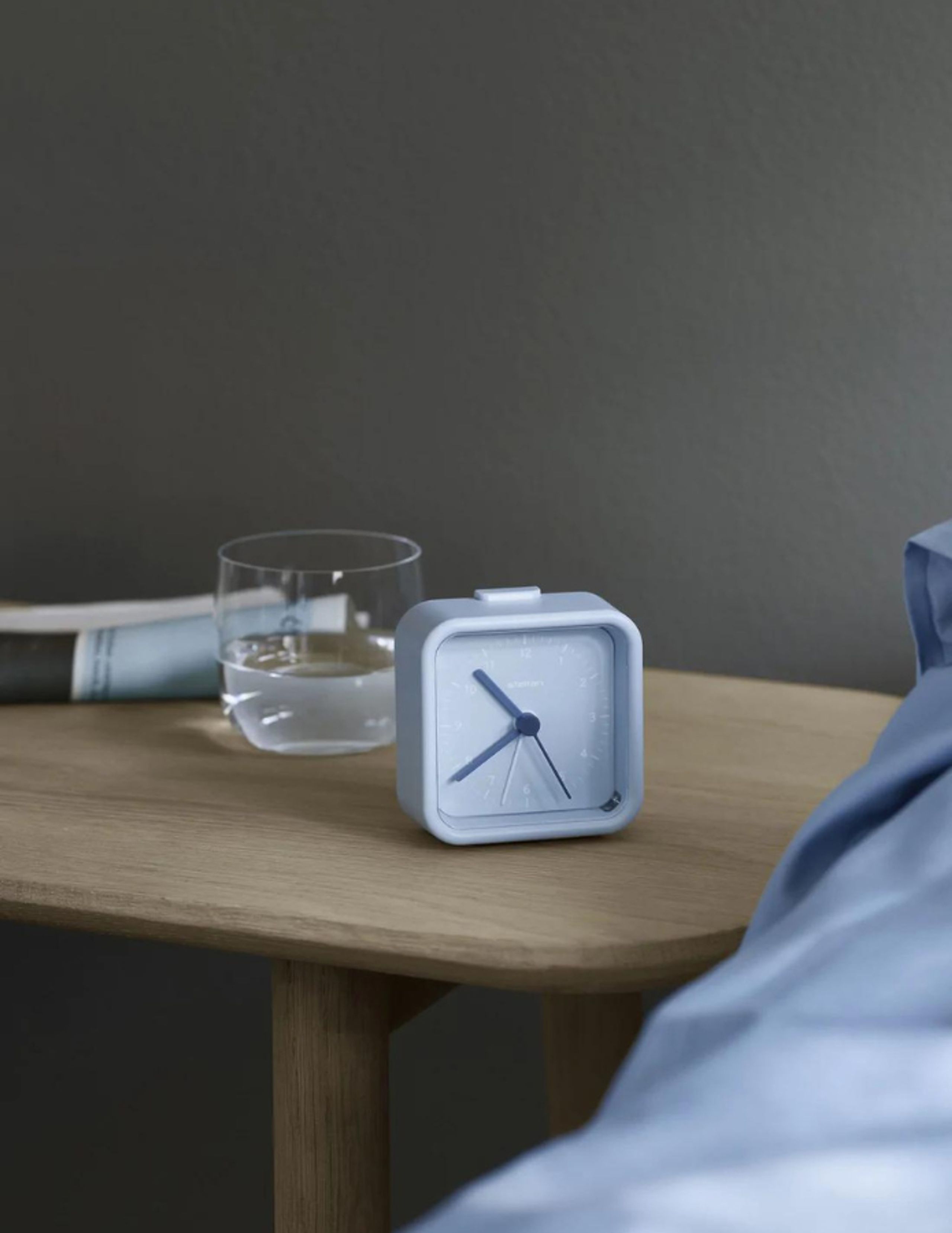 Stelton - Réveil - Okiru Vækkeur - Light Blue