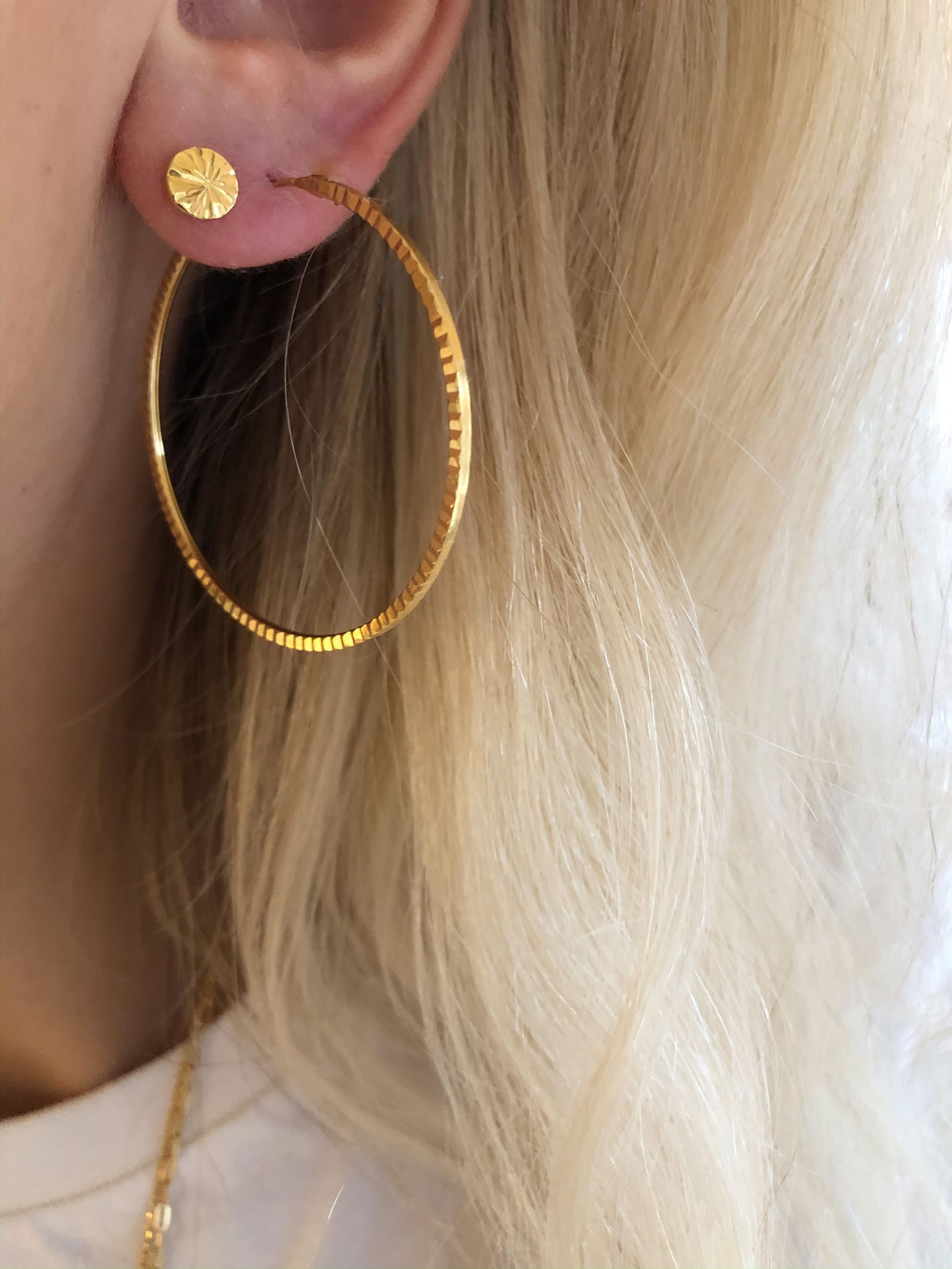Stine A - Örhänge - Big Etoile Creol Earring - Gold