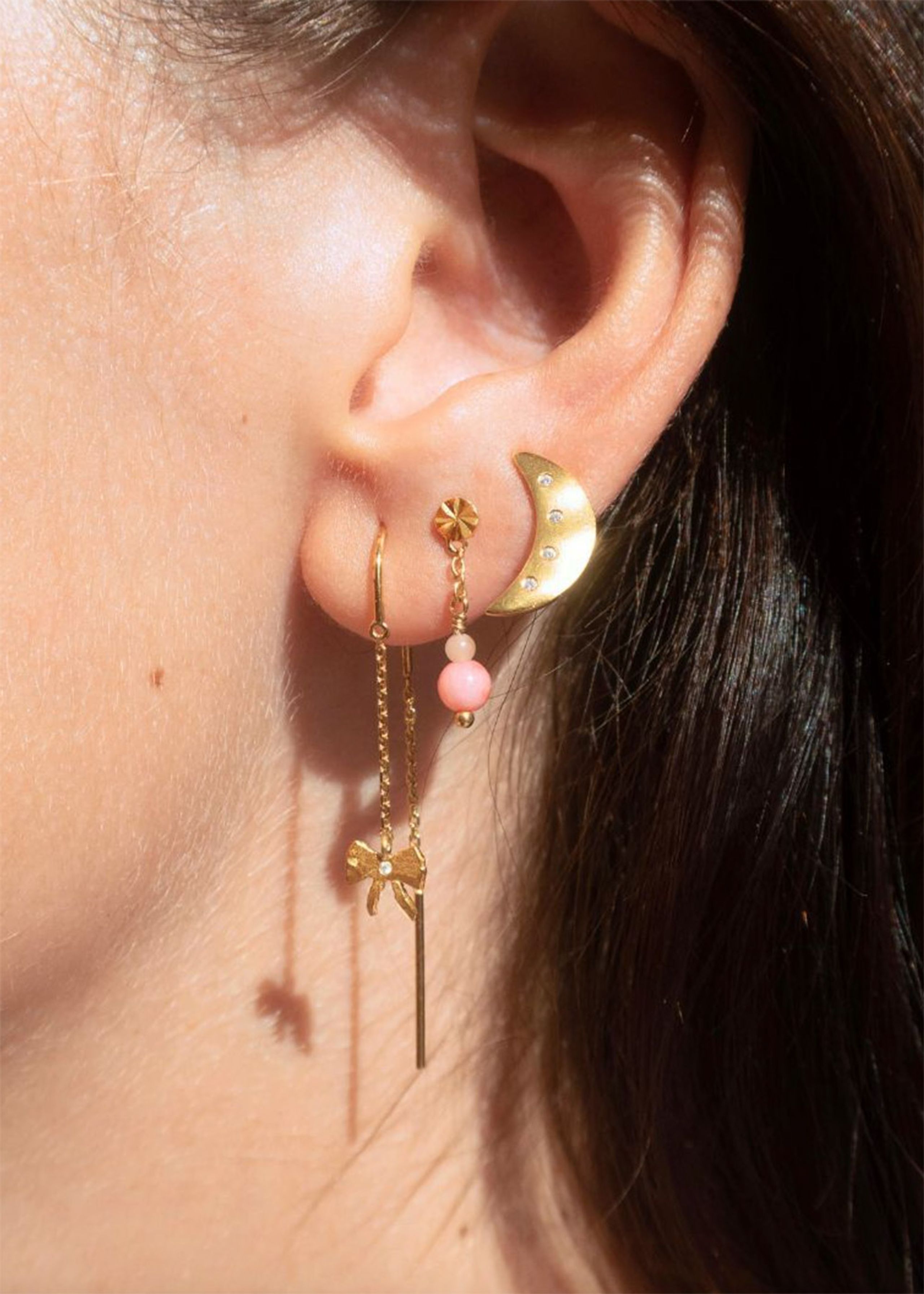 Stine A - Ohrring - Petit Bow Double Chain Earring - Gold