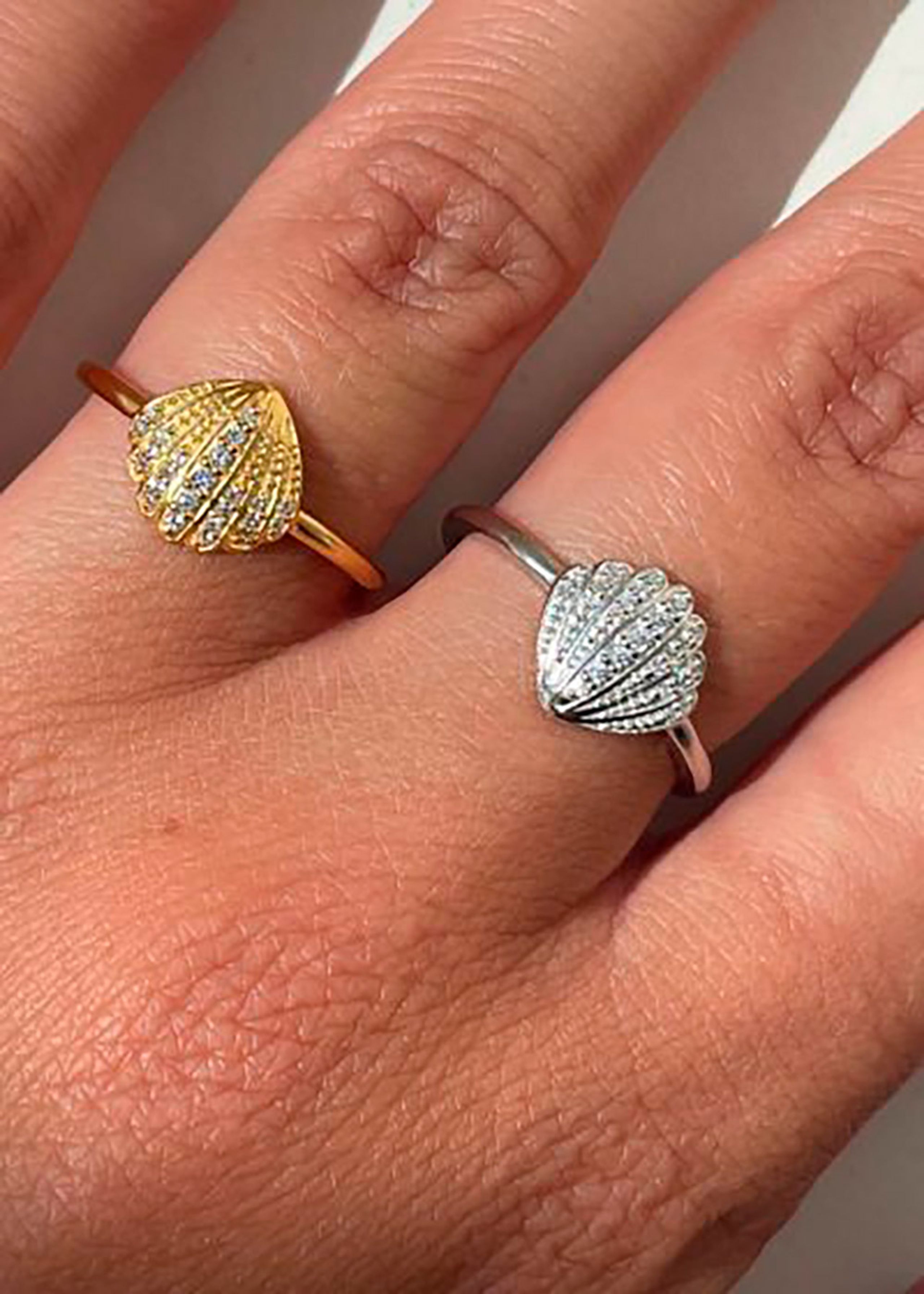 Stine A - Ring - Vintage Shell Ring - Gold