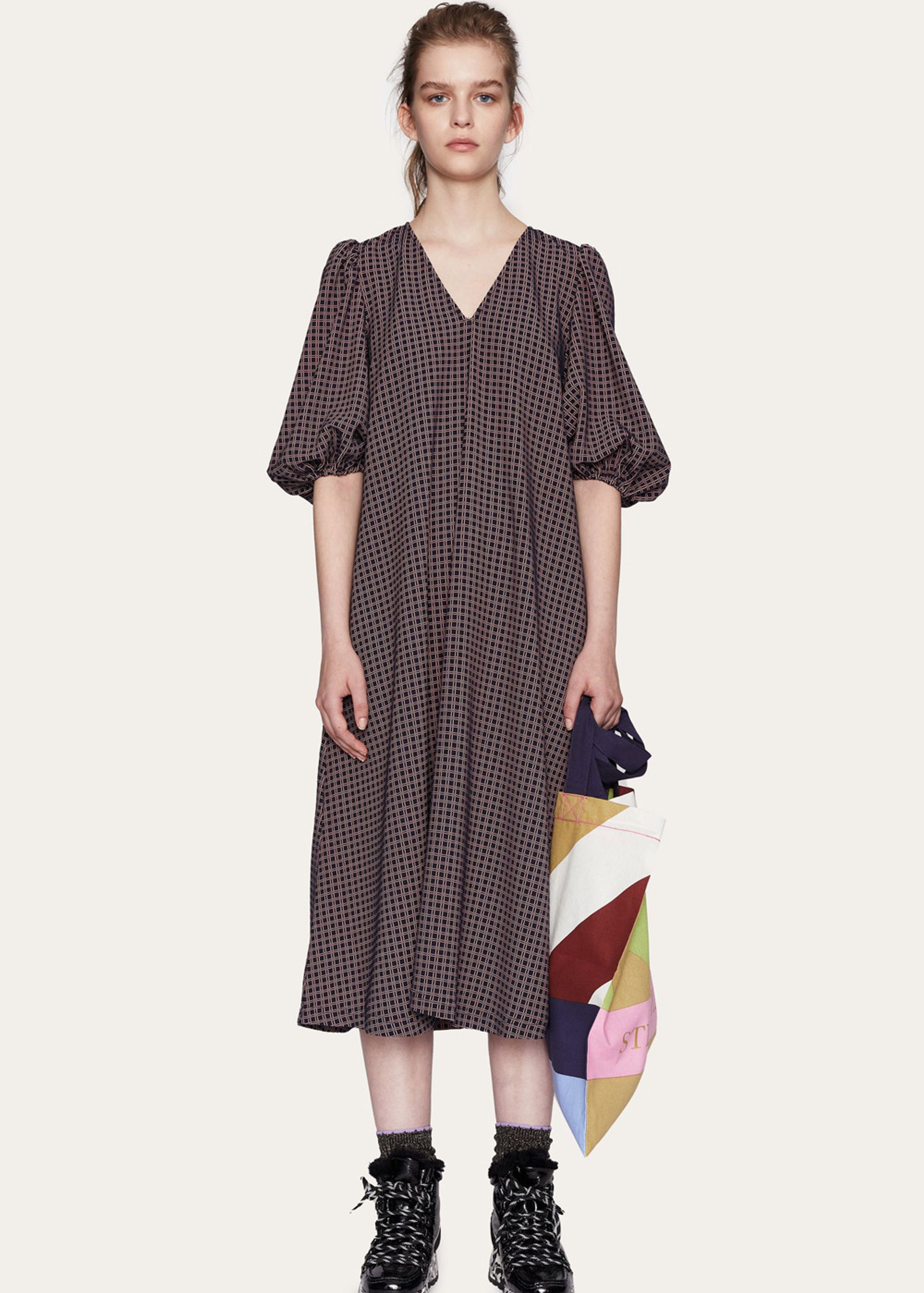 Stine Goya - Klänning - Mavelin SS21 - Grid