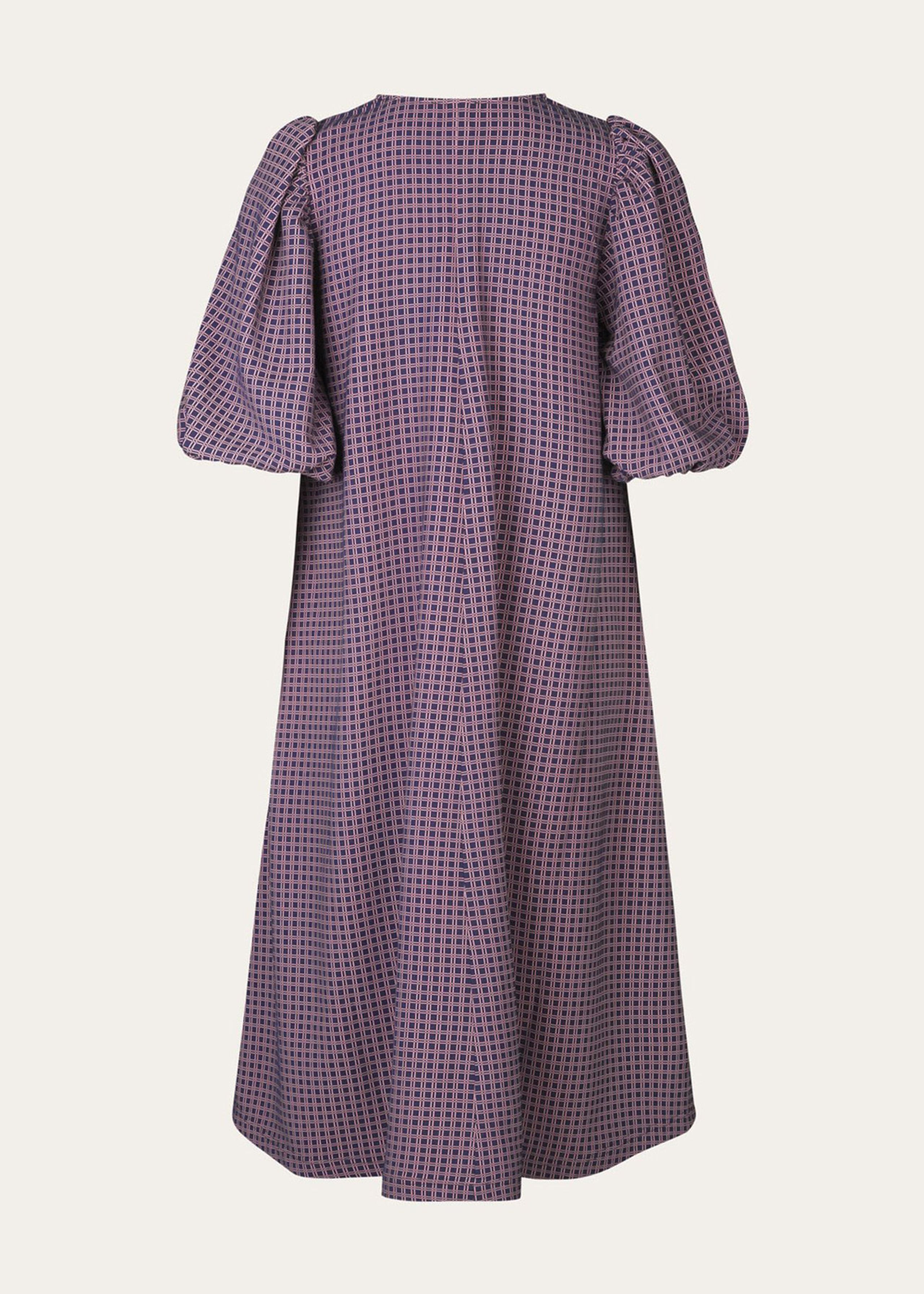 Stine Goya - Klänning - Mavelin SS21 - Grid