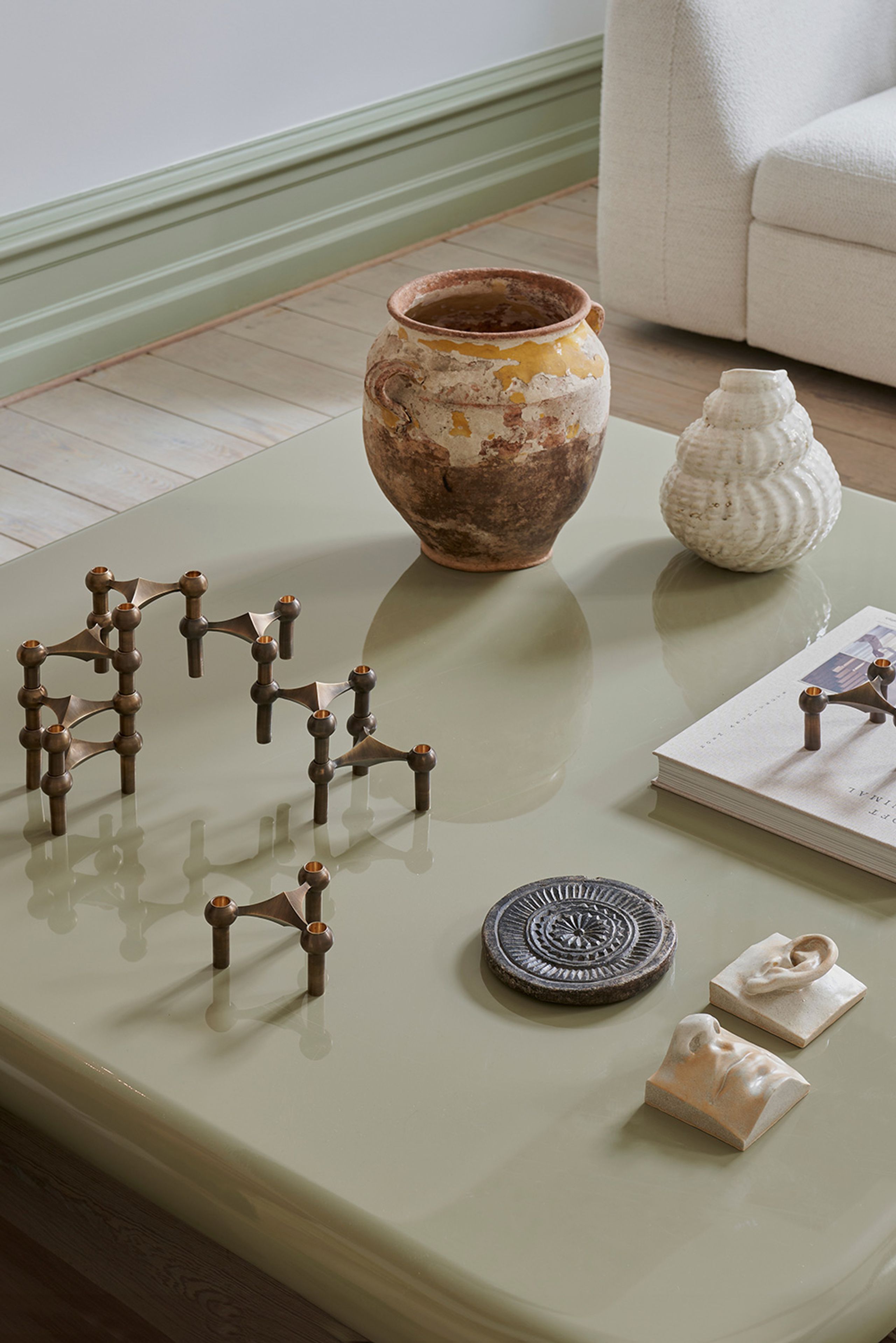 STOFF - Portavelas - Nagel Candle Holder - Bronzeret messing