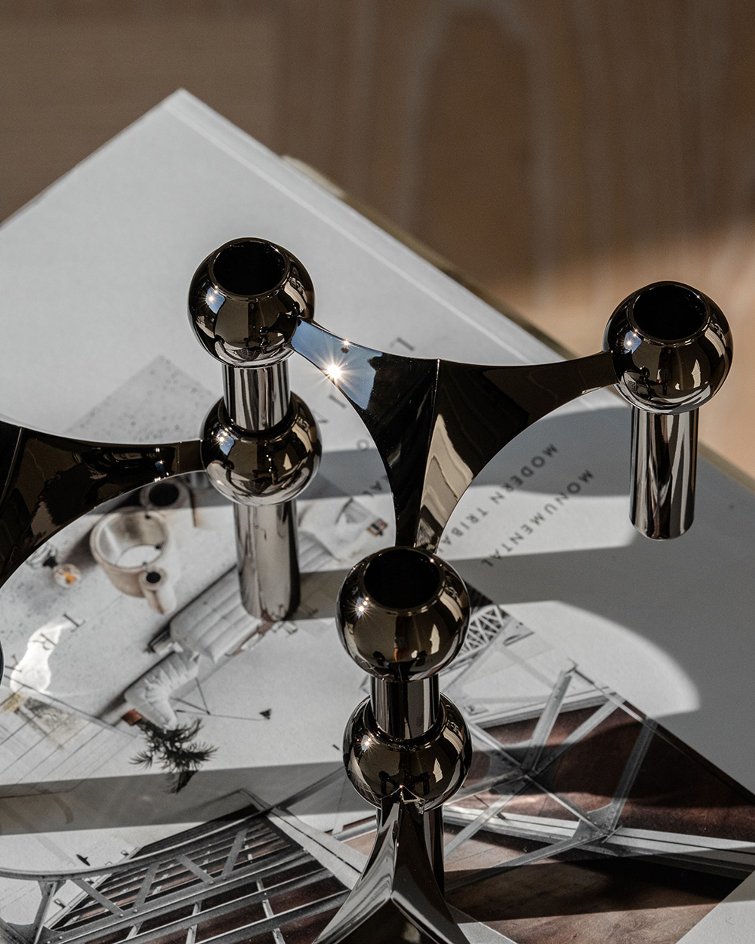 STOFF - Lysestage - Nagel Lysestage - Sort Krom