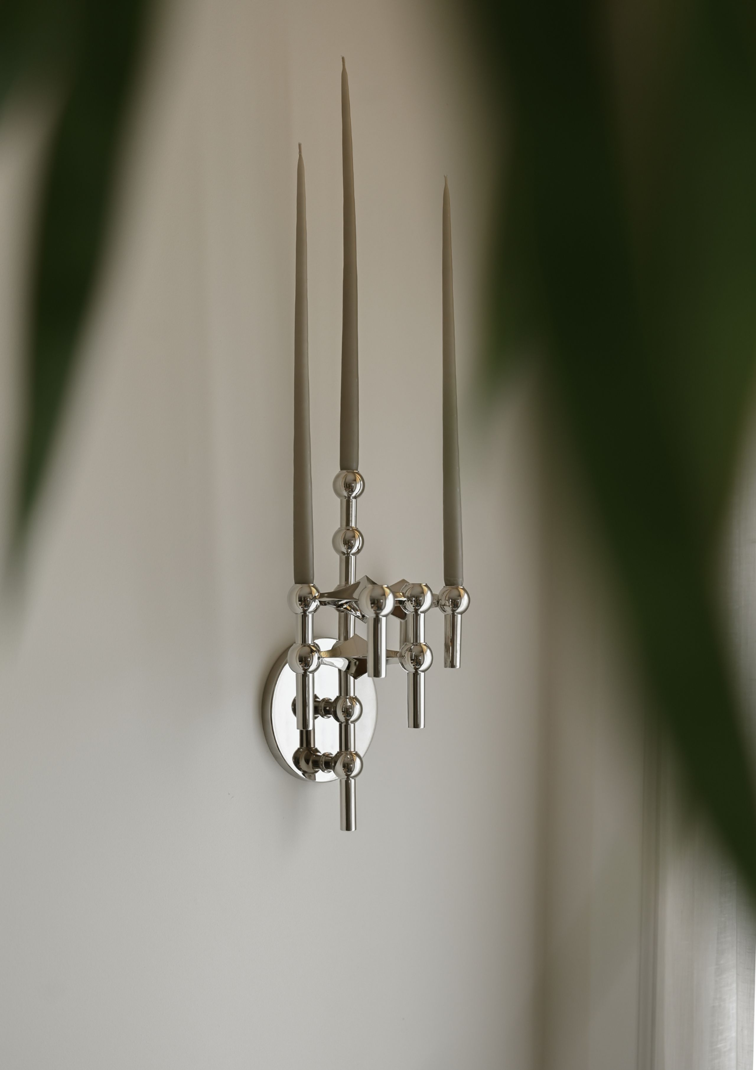 STOFF - Lysestage - Nagel wall hanger - Messing