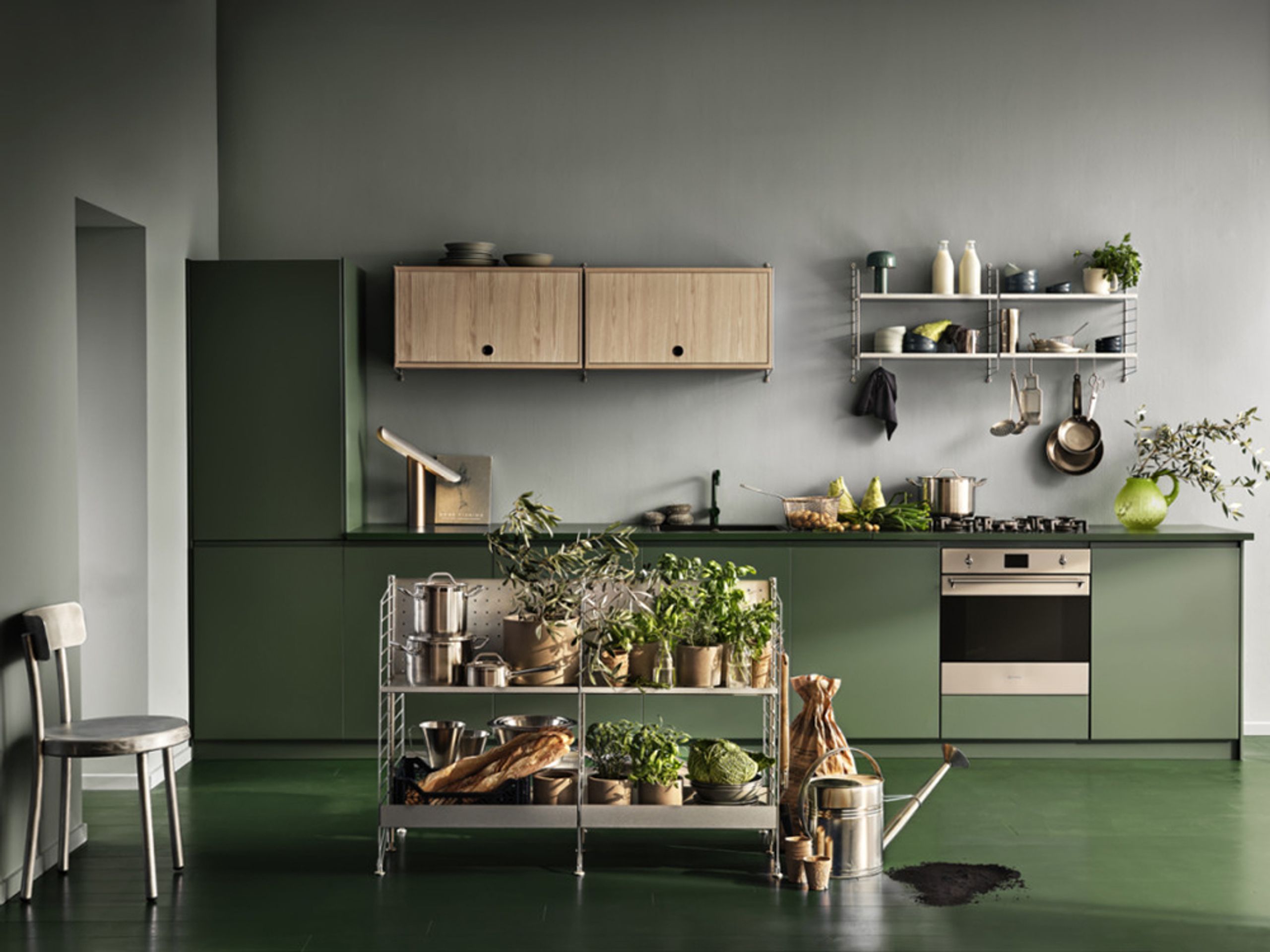 String Furniture - Kabinet - Cabinet With Flip Doors - Oak - Small