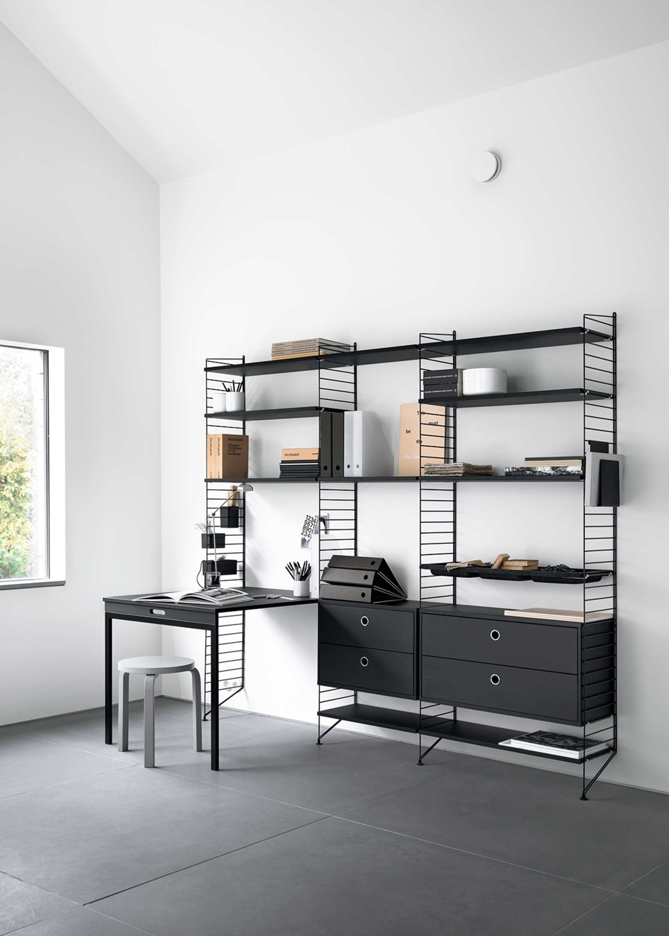 String Furniture - Policový systém - Wall Panels 50 - Black 20