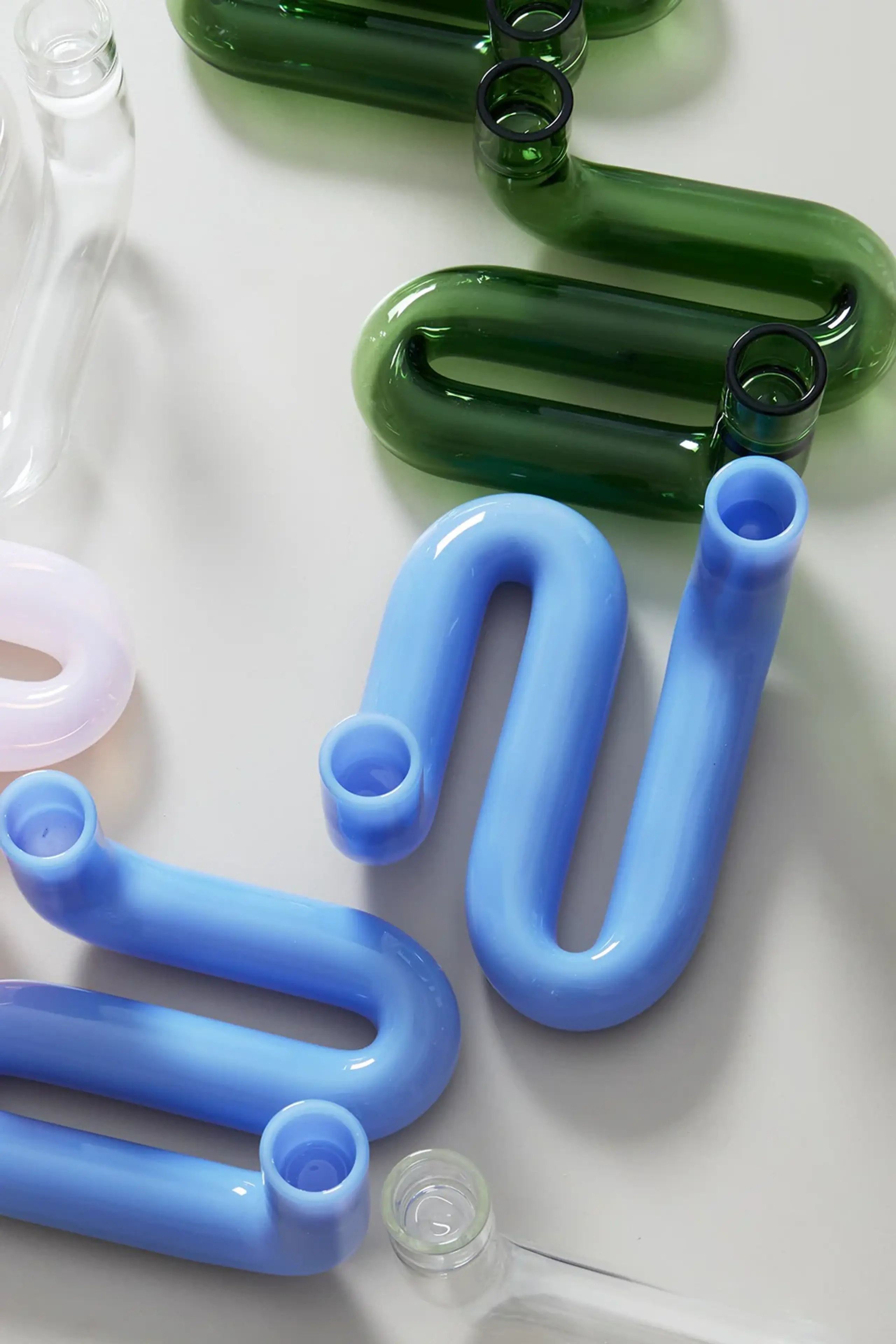 Studio About - Kerzenhalter - Wave Candleholder / By Mikkel Lang Mikkelsen - Green