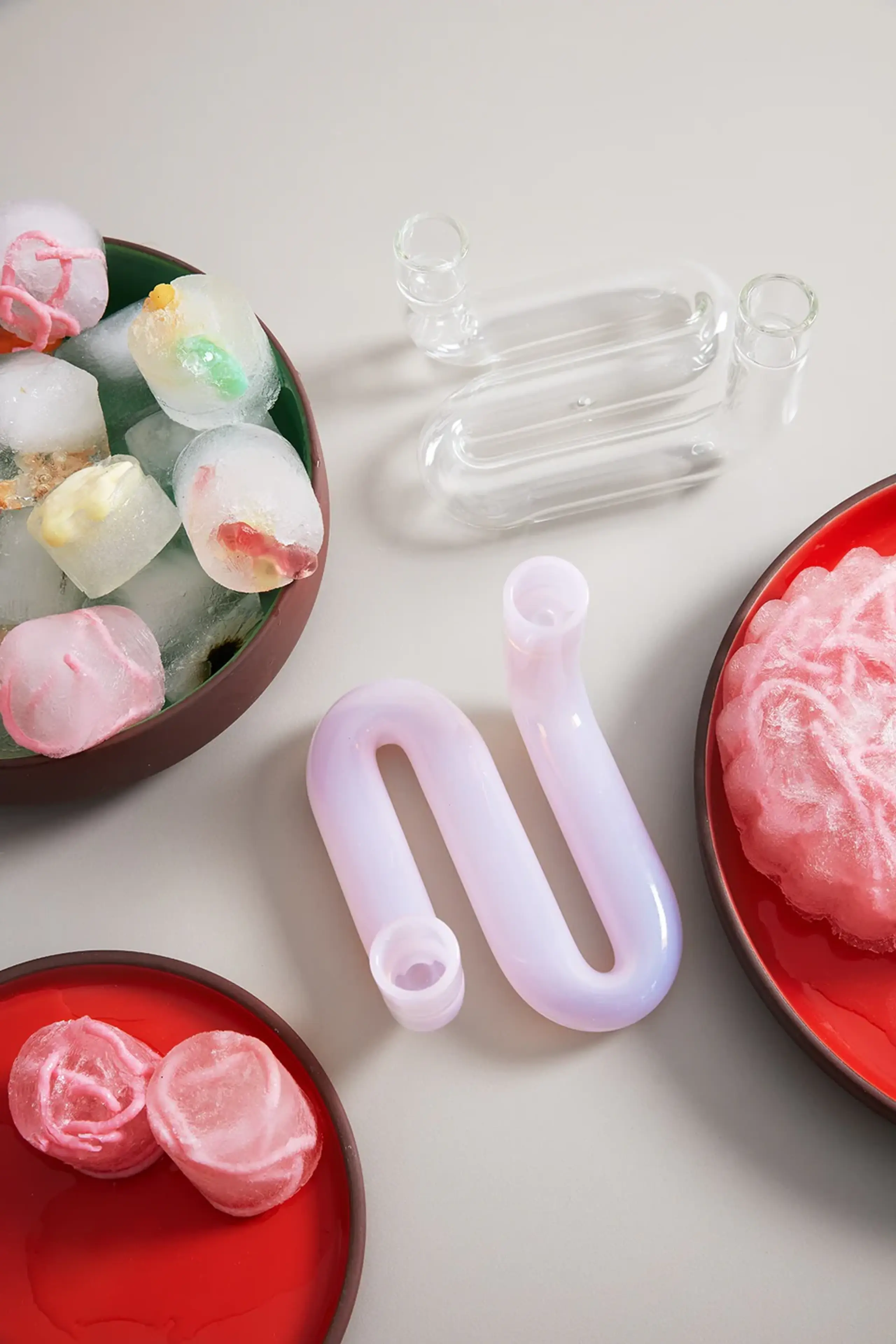 Studio About - Kerzenhalter - Wave Candleholder / By Mikkel Lang Mikkelsen - Green