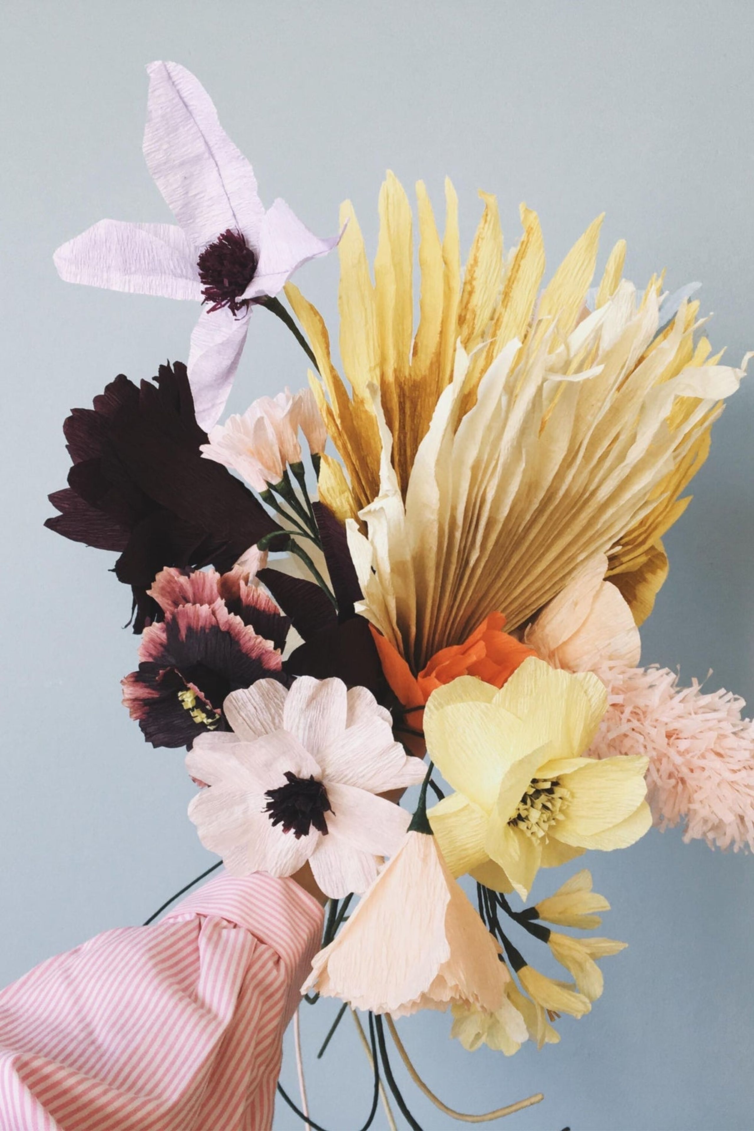 Studio About - Paper Flowers - Paper Flower, Daisy - Bordeaux