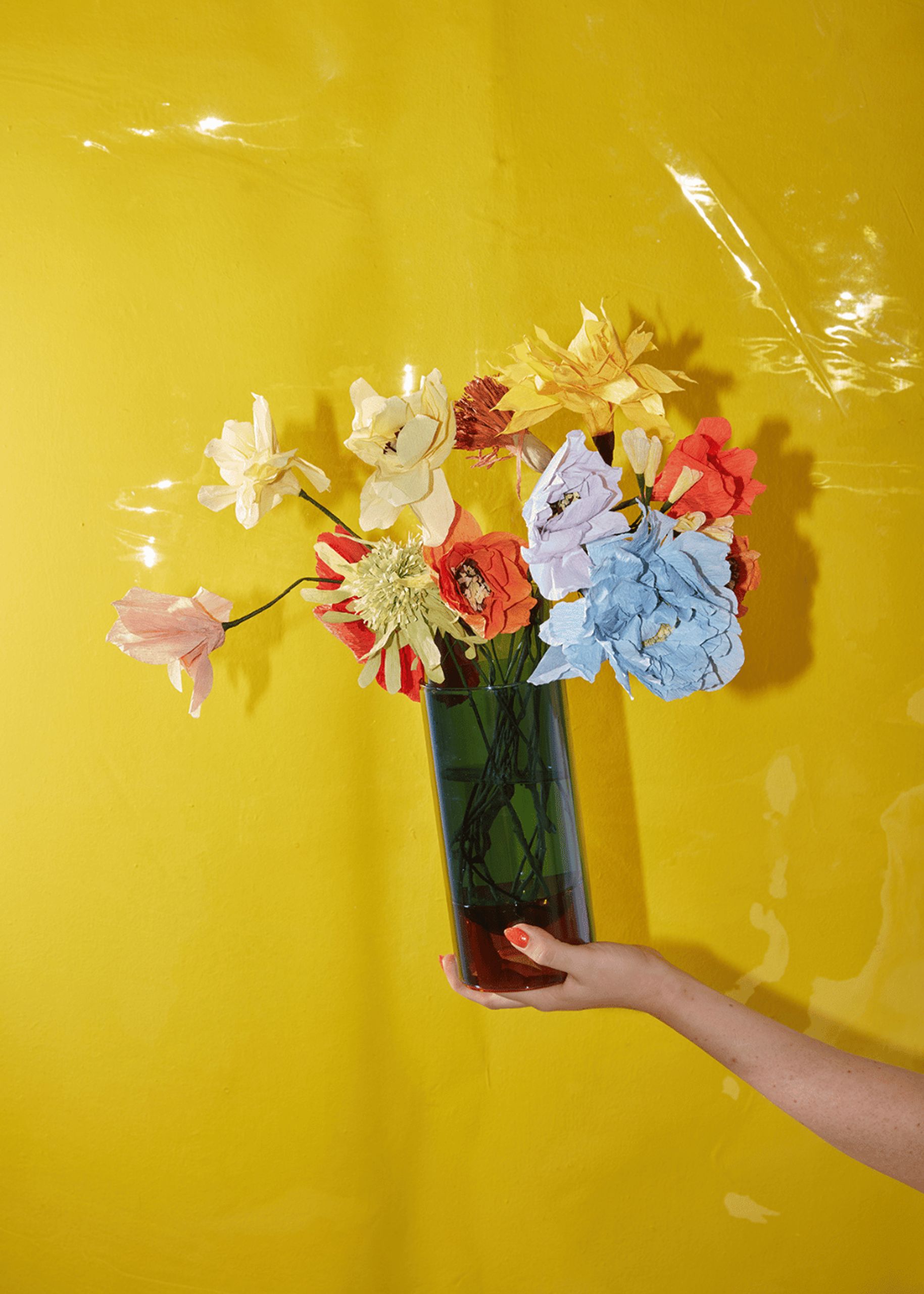 Studio About - Paper Flowers - Paper Flower, Lily - Aubergine